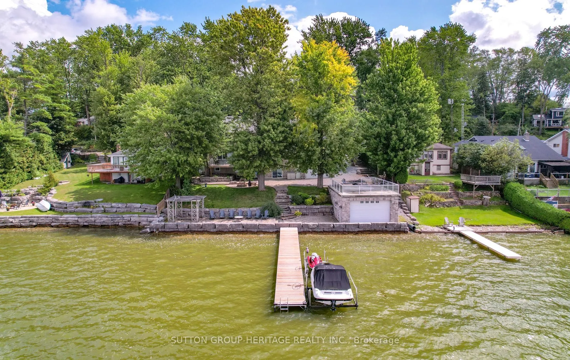 62 Lakeside Beach Road