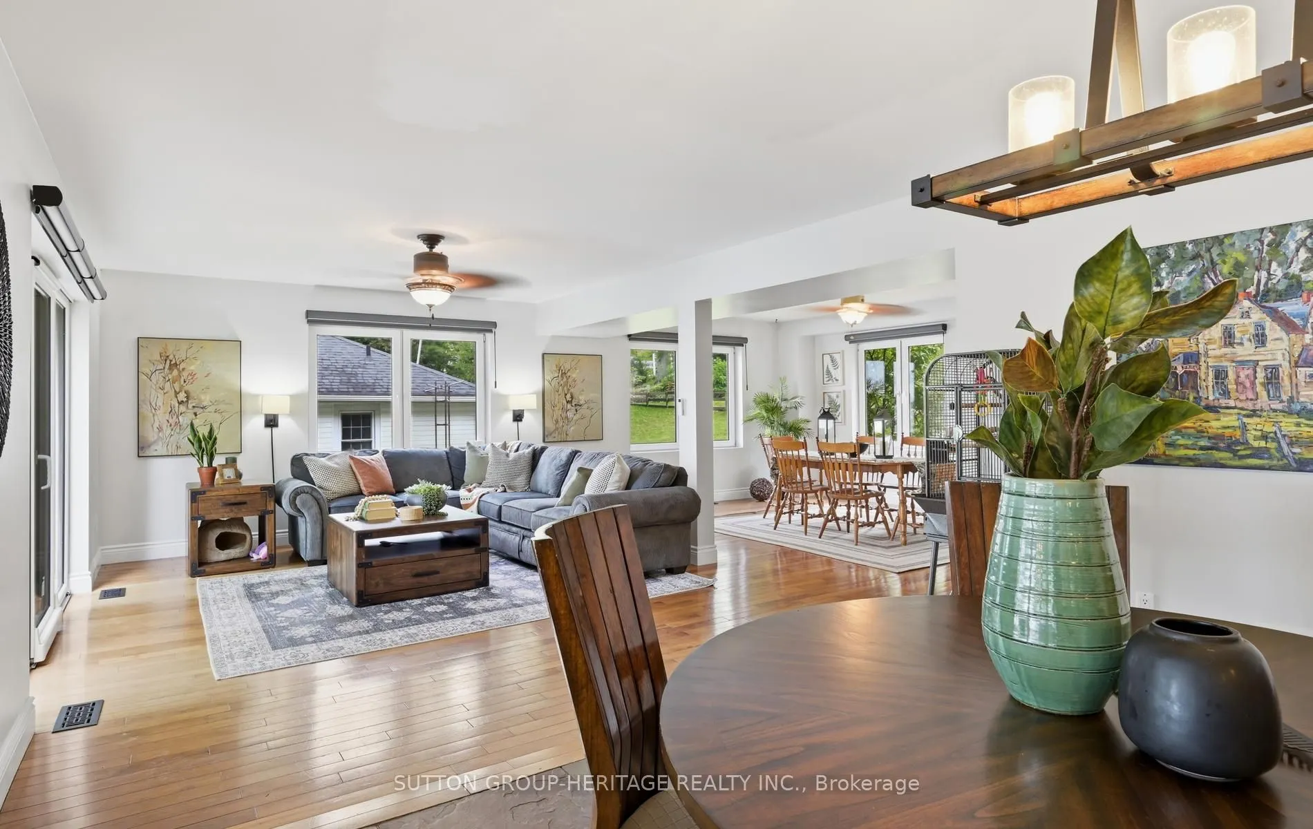 62 Lakeside Beach Road
