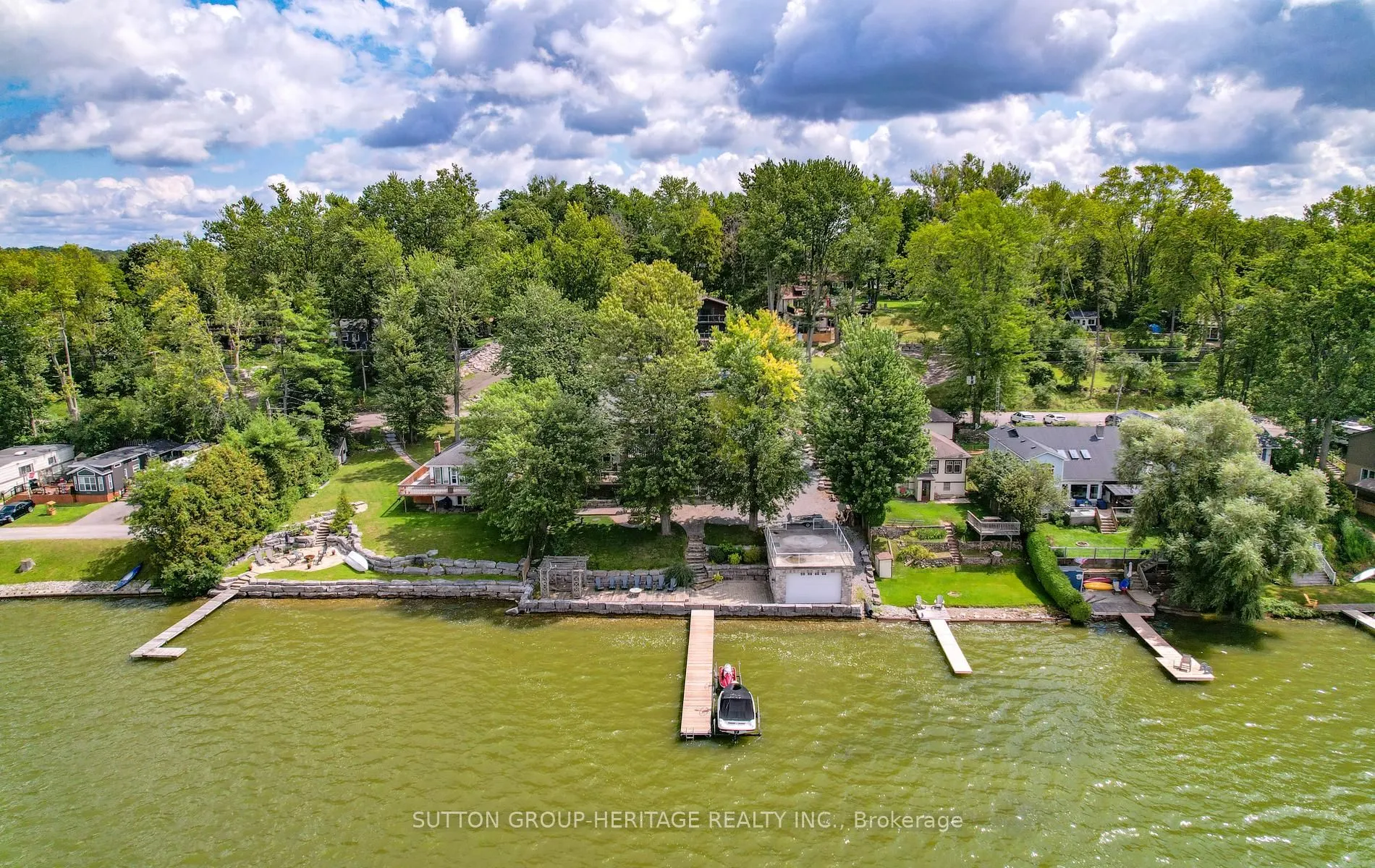 62 Lakeside Beach Road