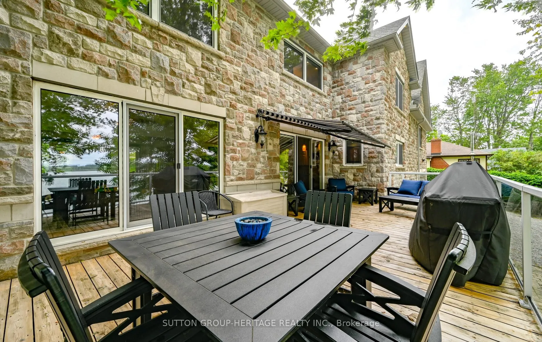 62 Lakeside Beach Road