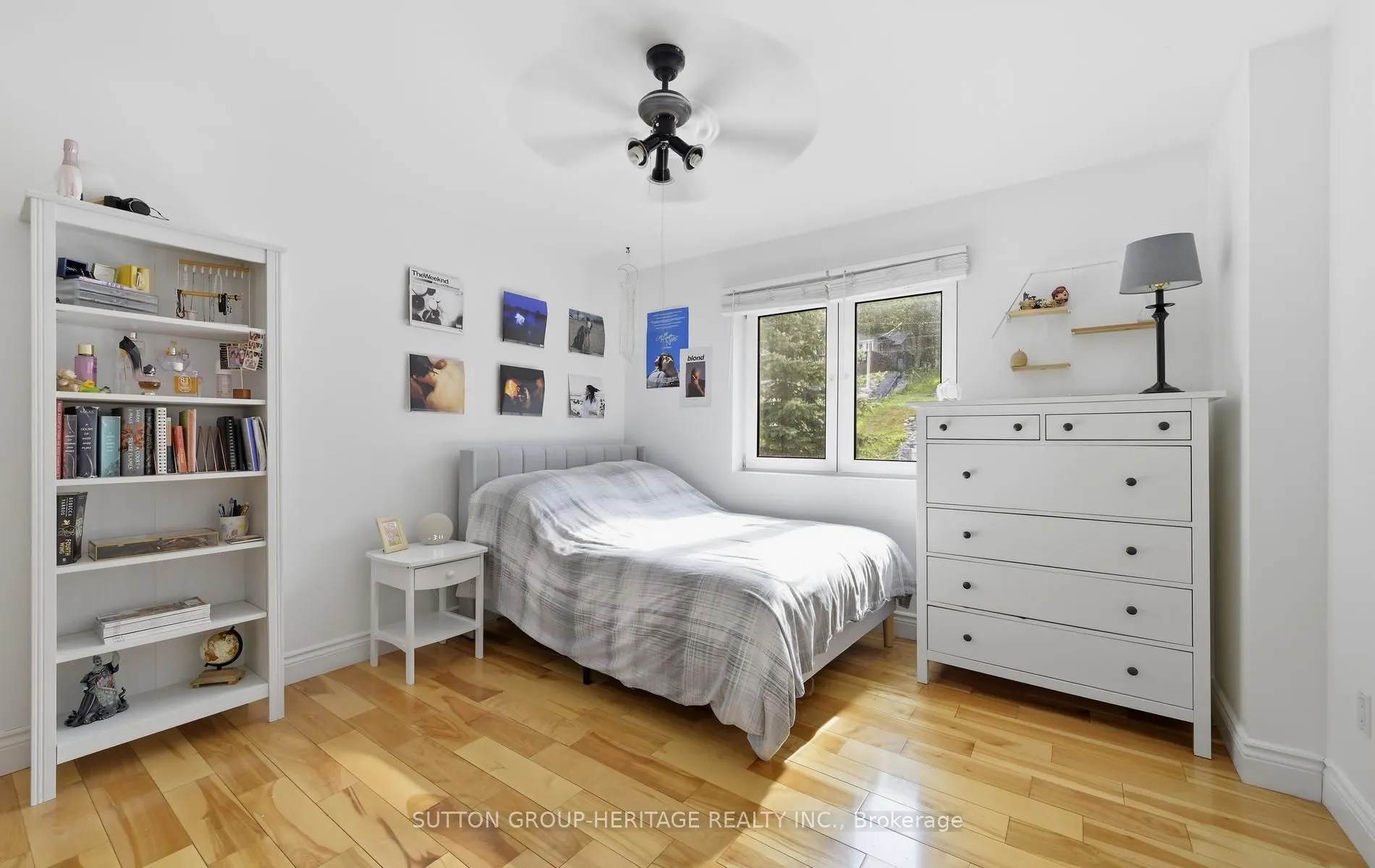 62 Lakeside Beach Road
