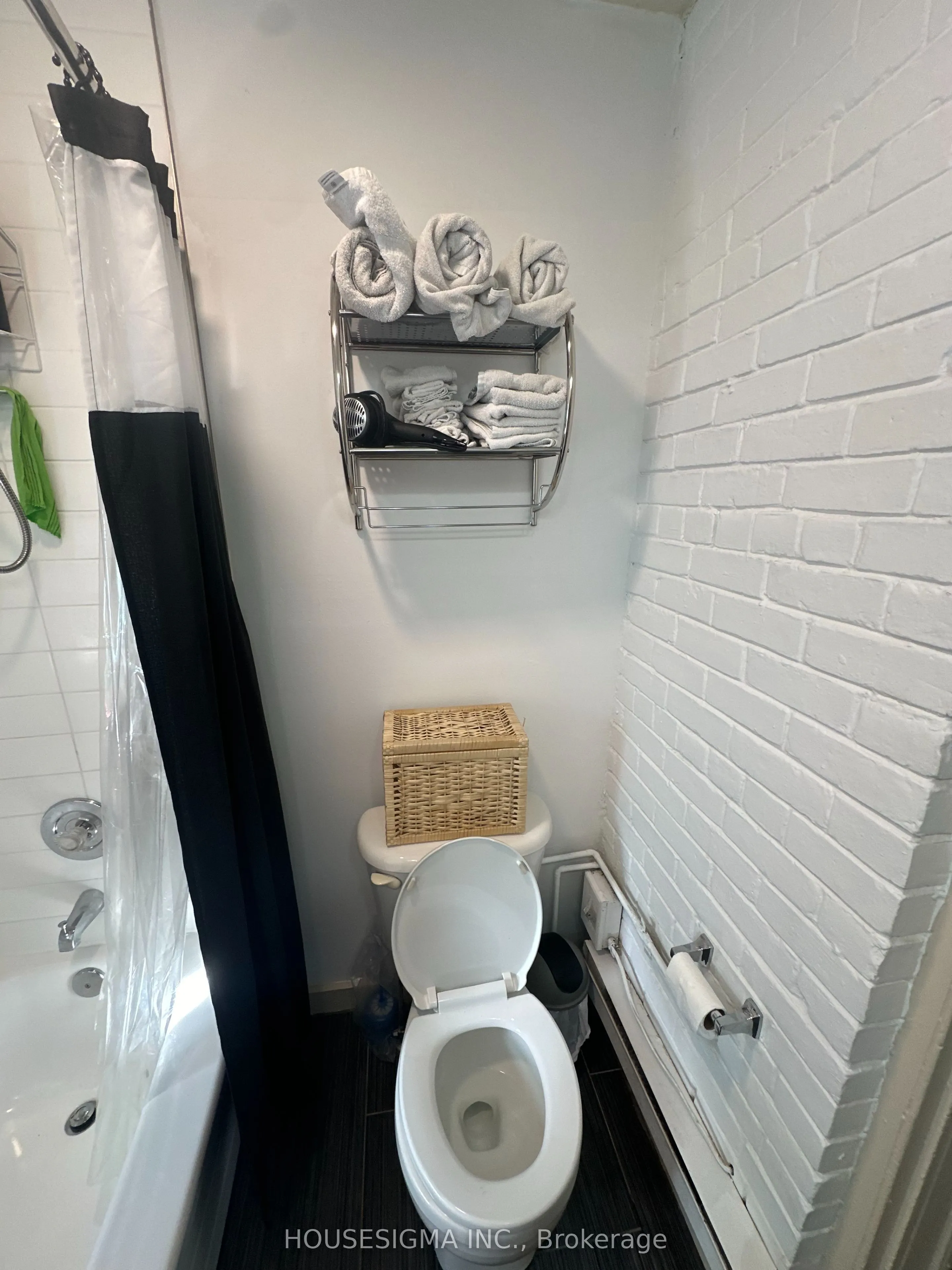 256 Woodbine Avenue