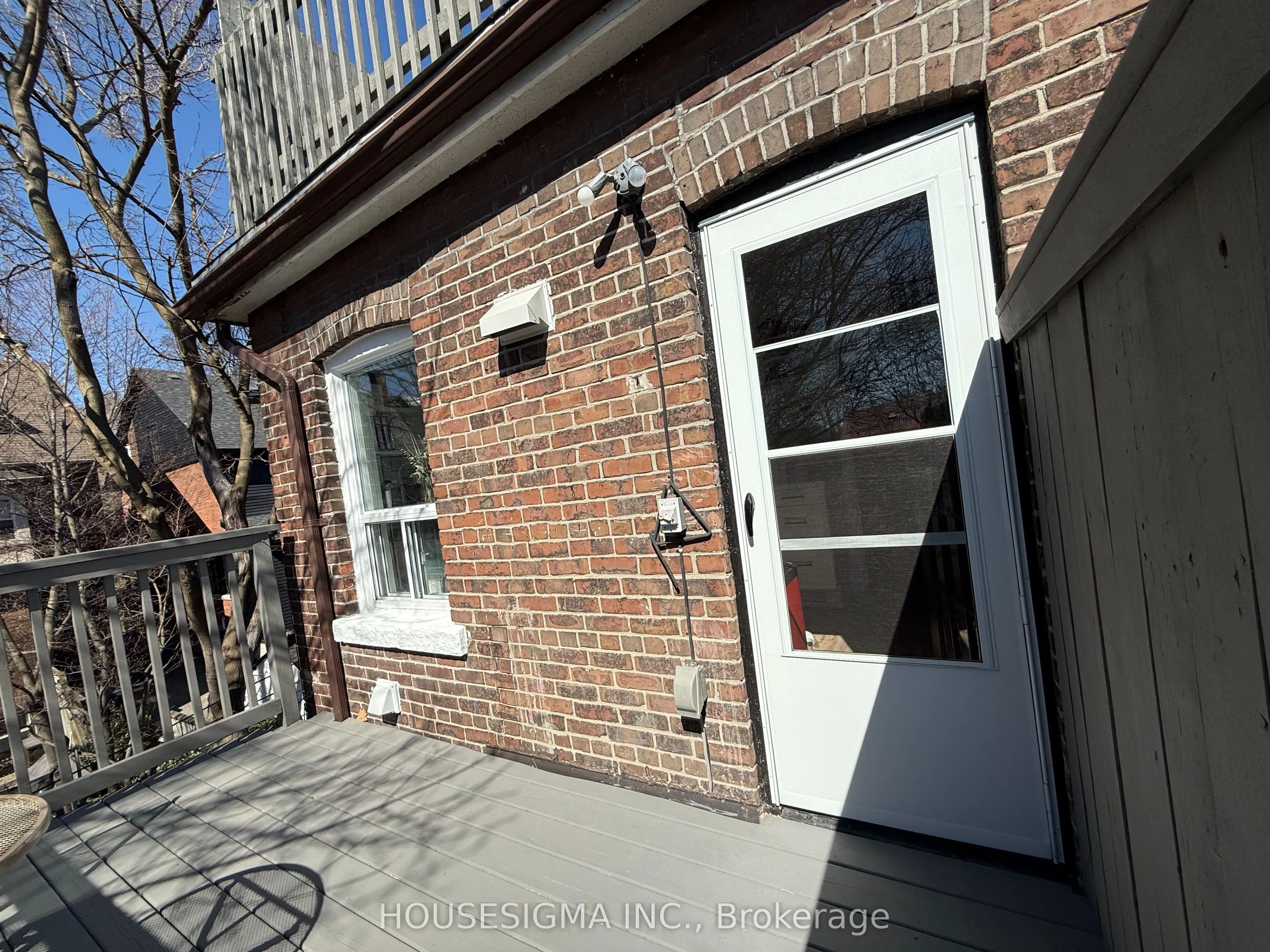 256 Woodbine Avenue