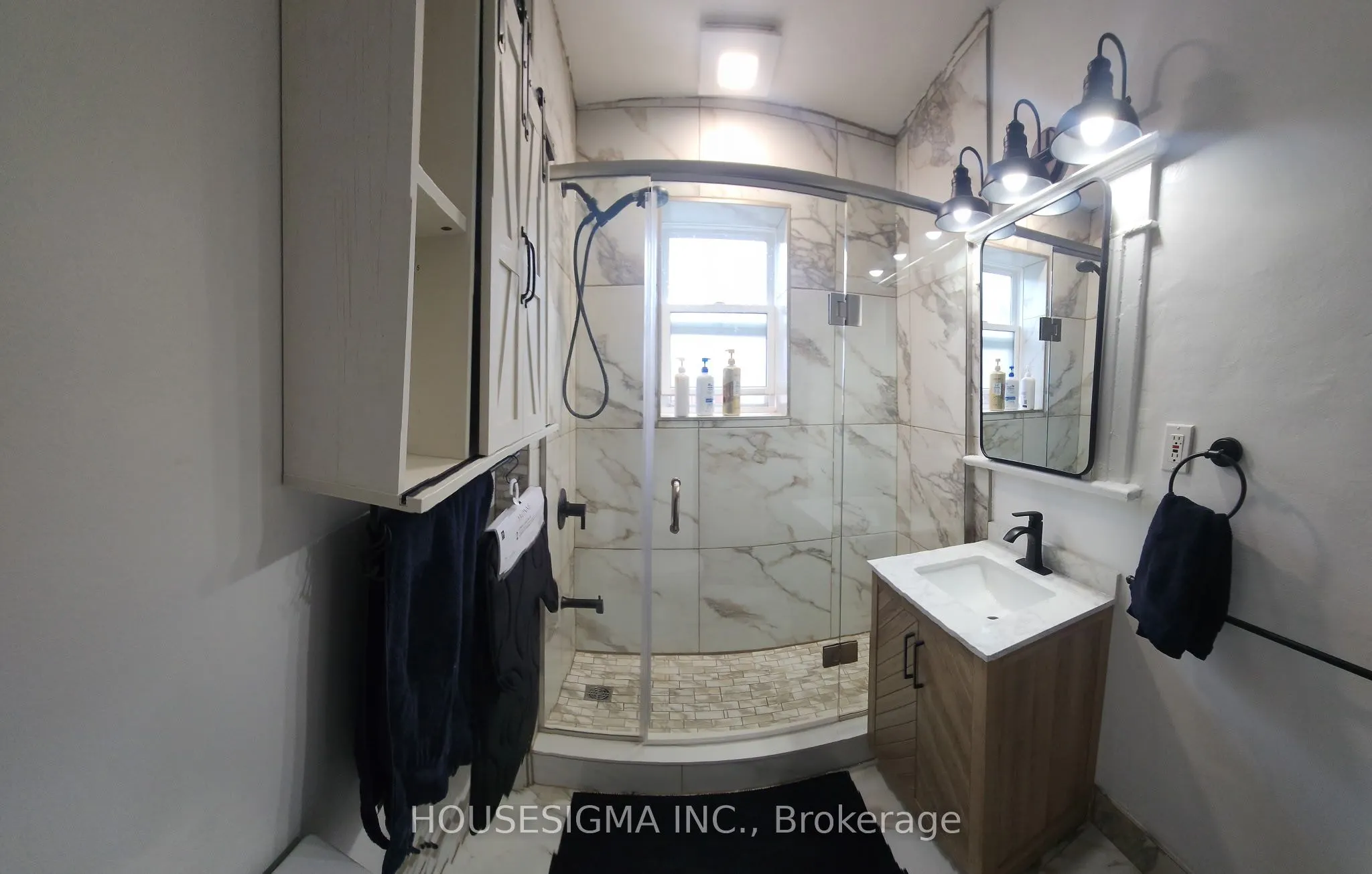 256 Woodbine Avenue