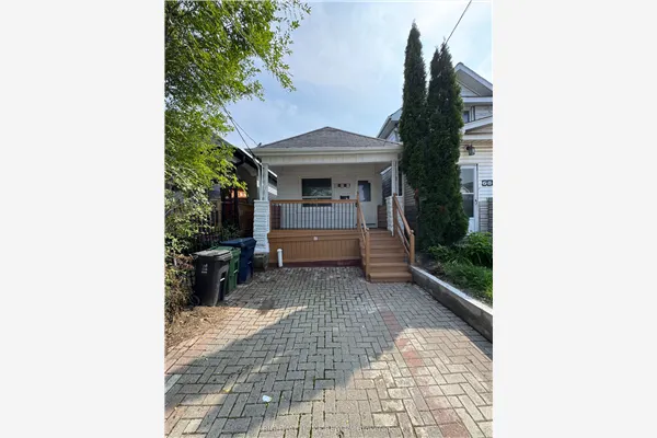 683 Mortimer Avenue