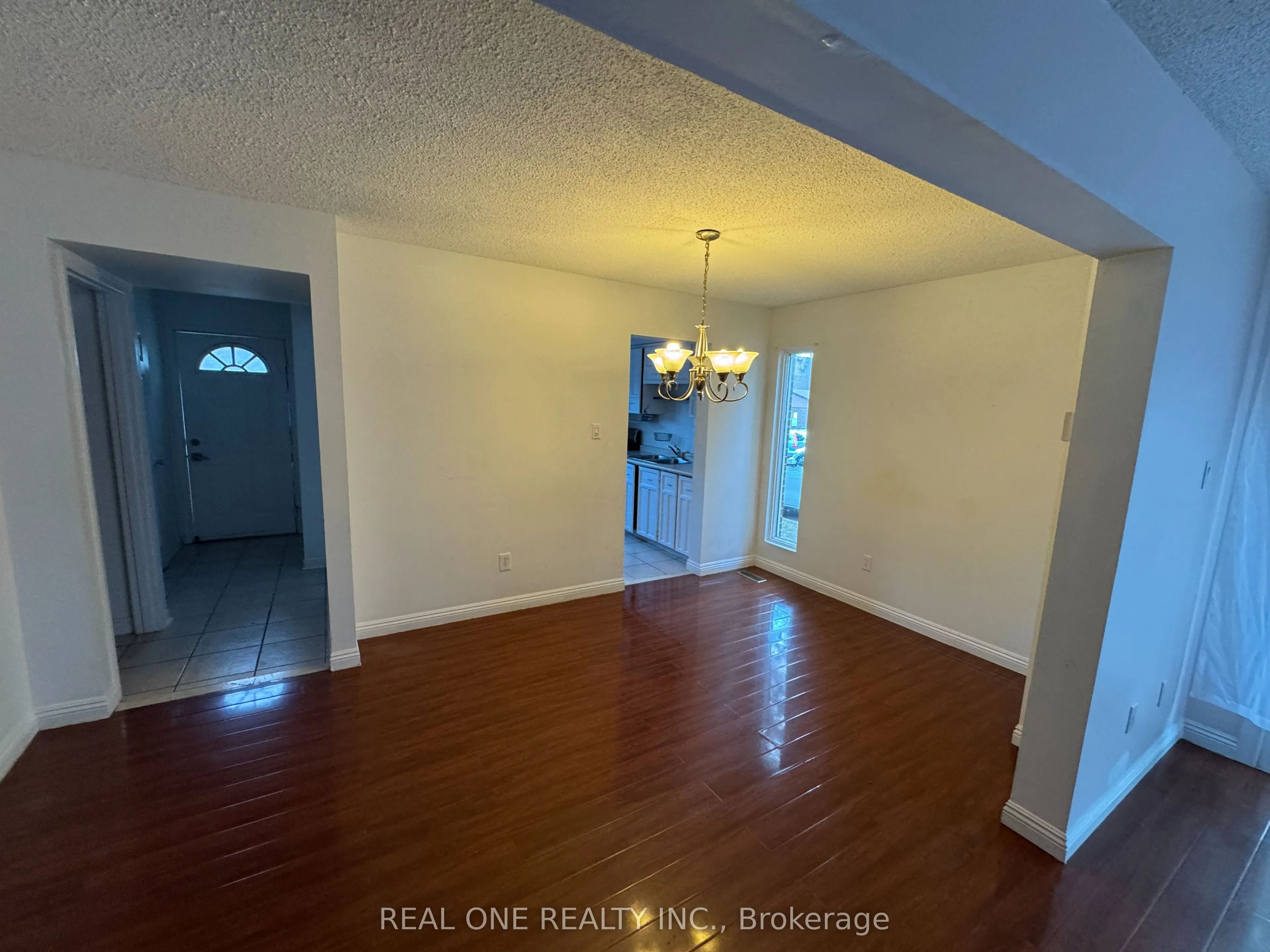 72 Dusay Place #16