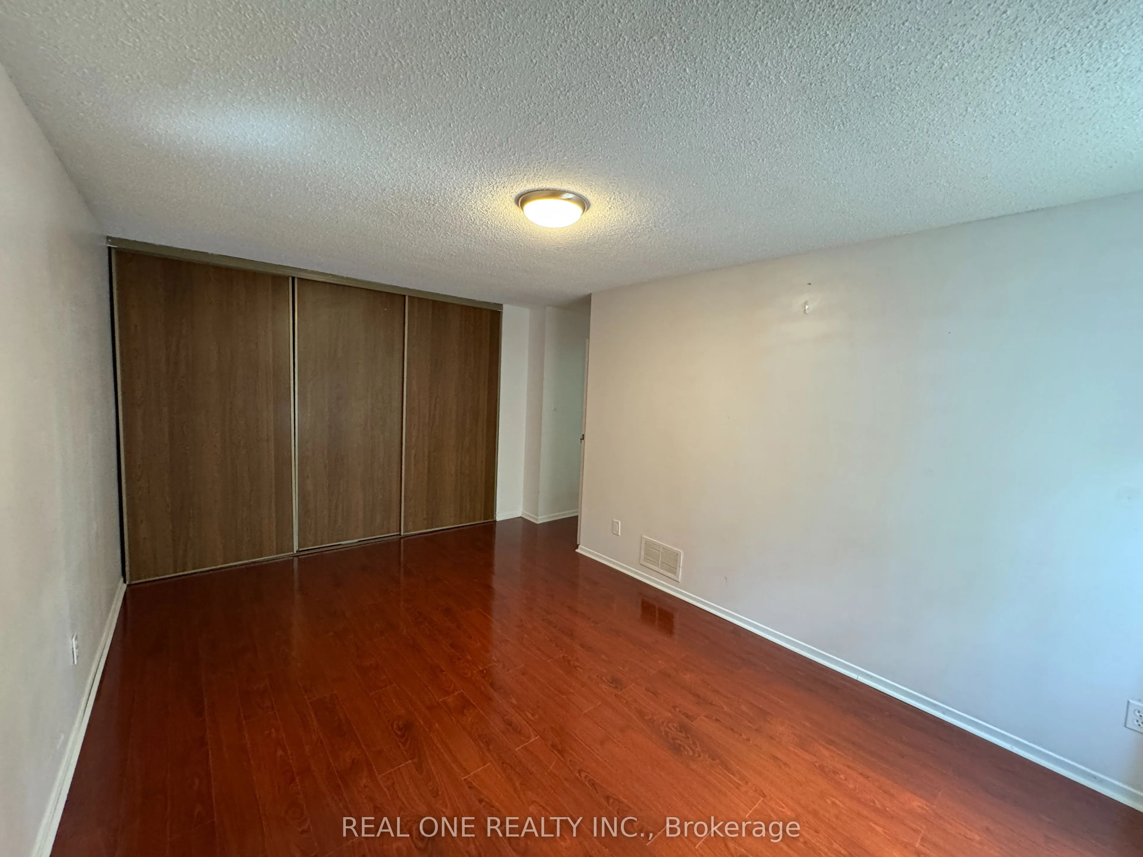 72 Dusay Place #16