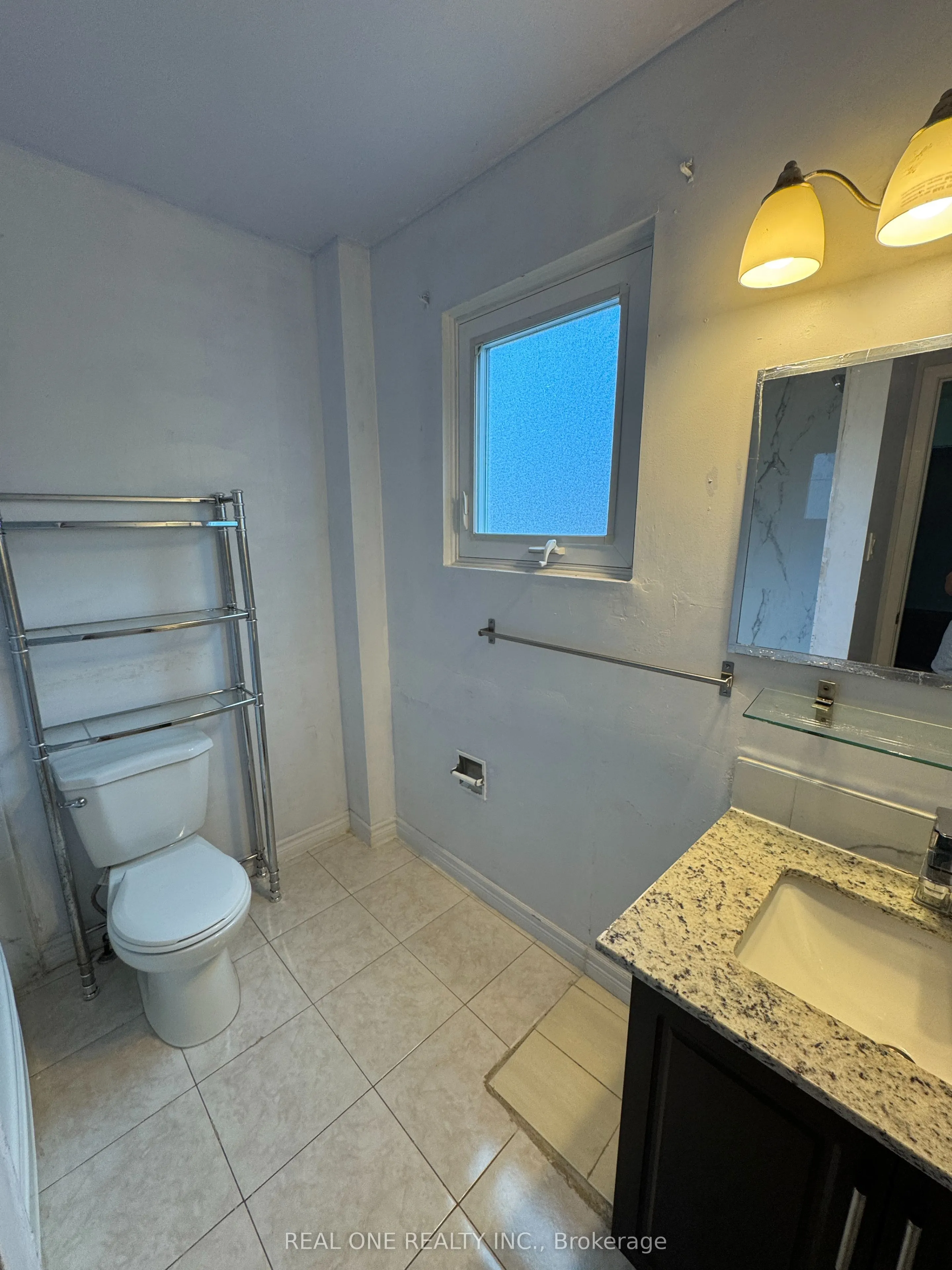 72 Dusay Place #16