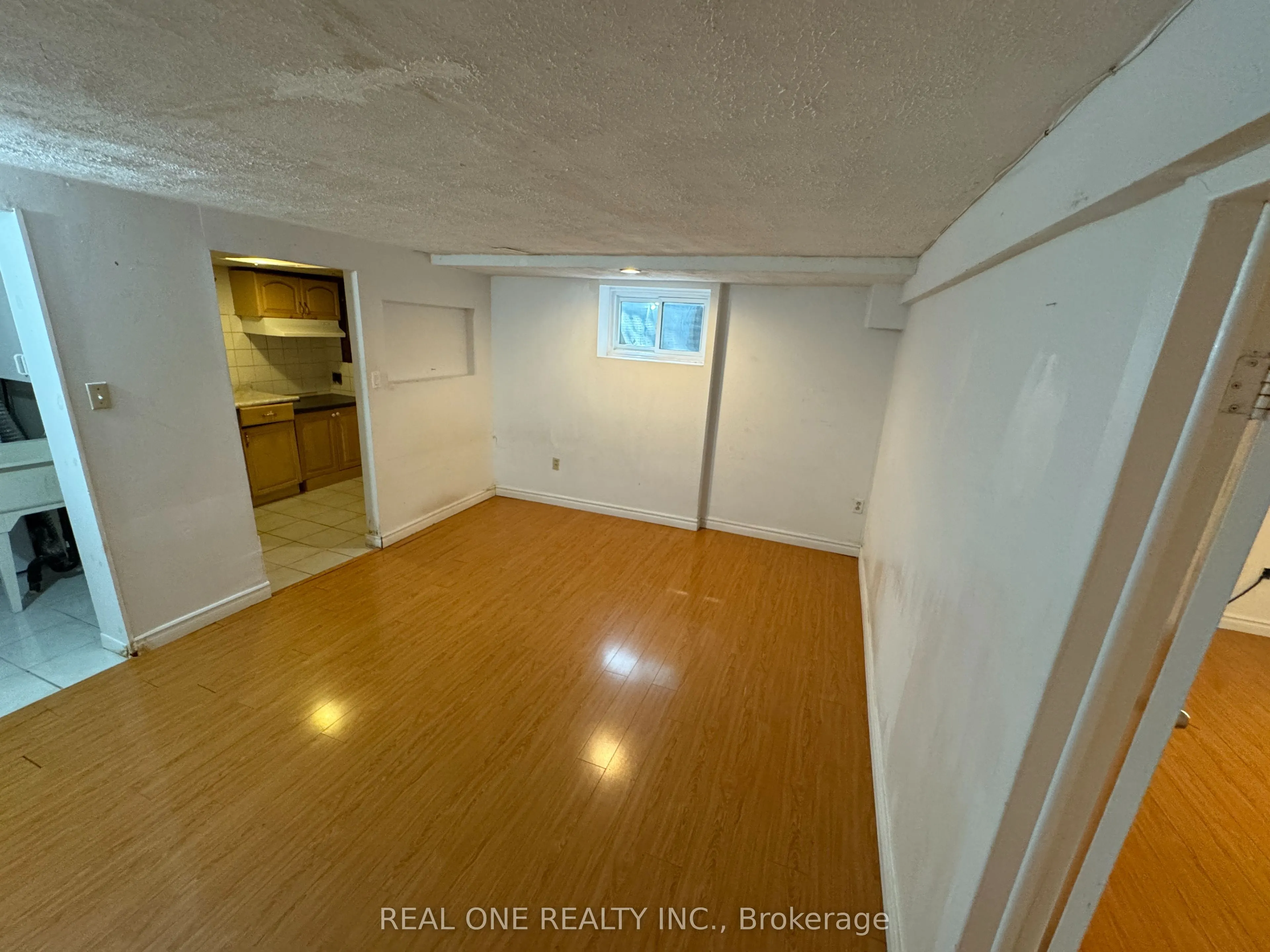 72 Dusay Place #16