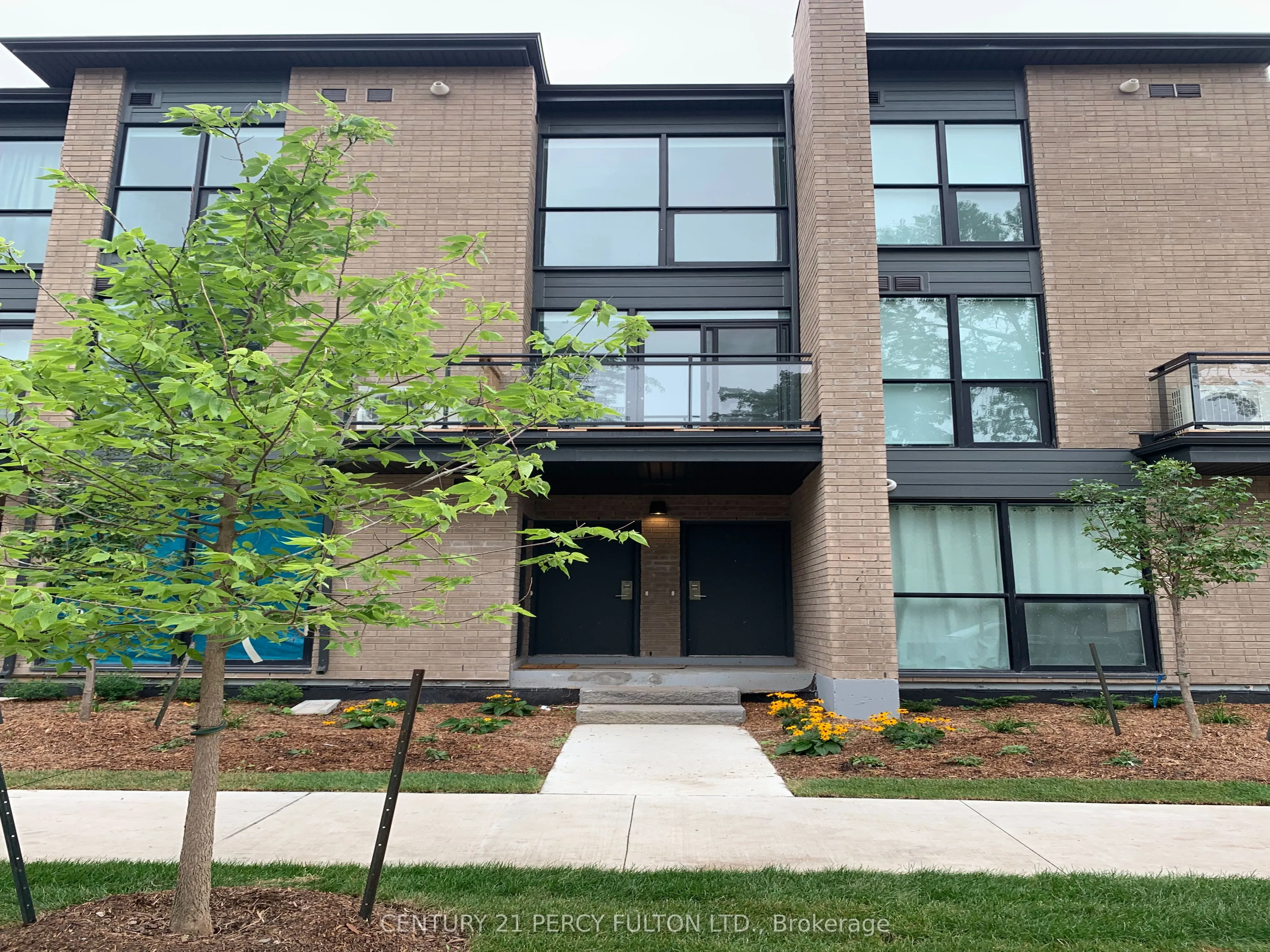 9B Falaise Road #34