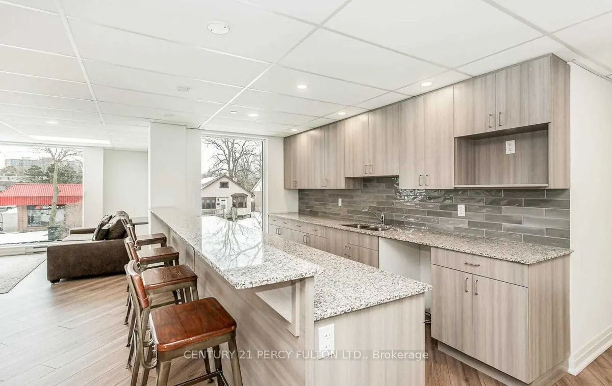 9B Falaise Road #34