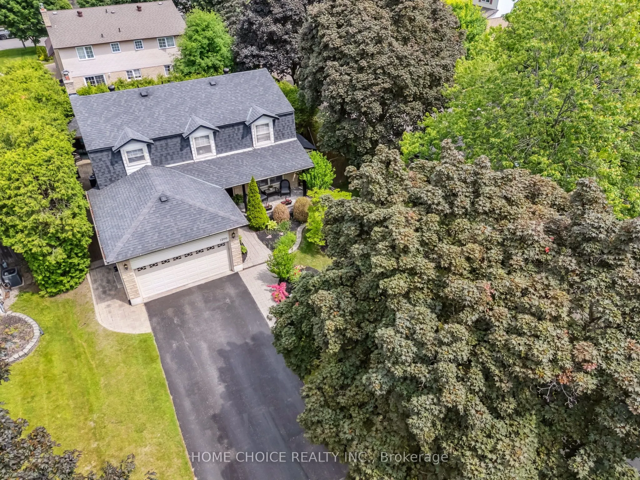 1206 Northgate Crescent