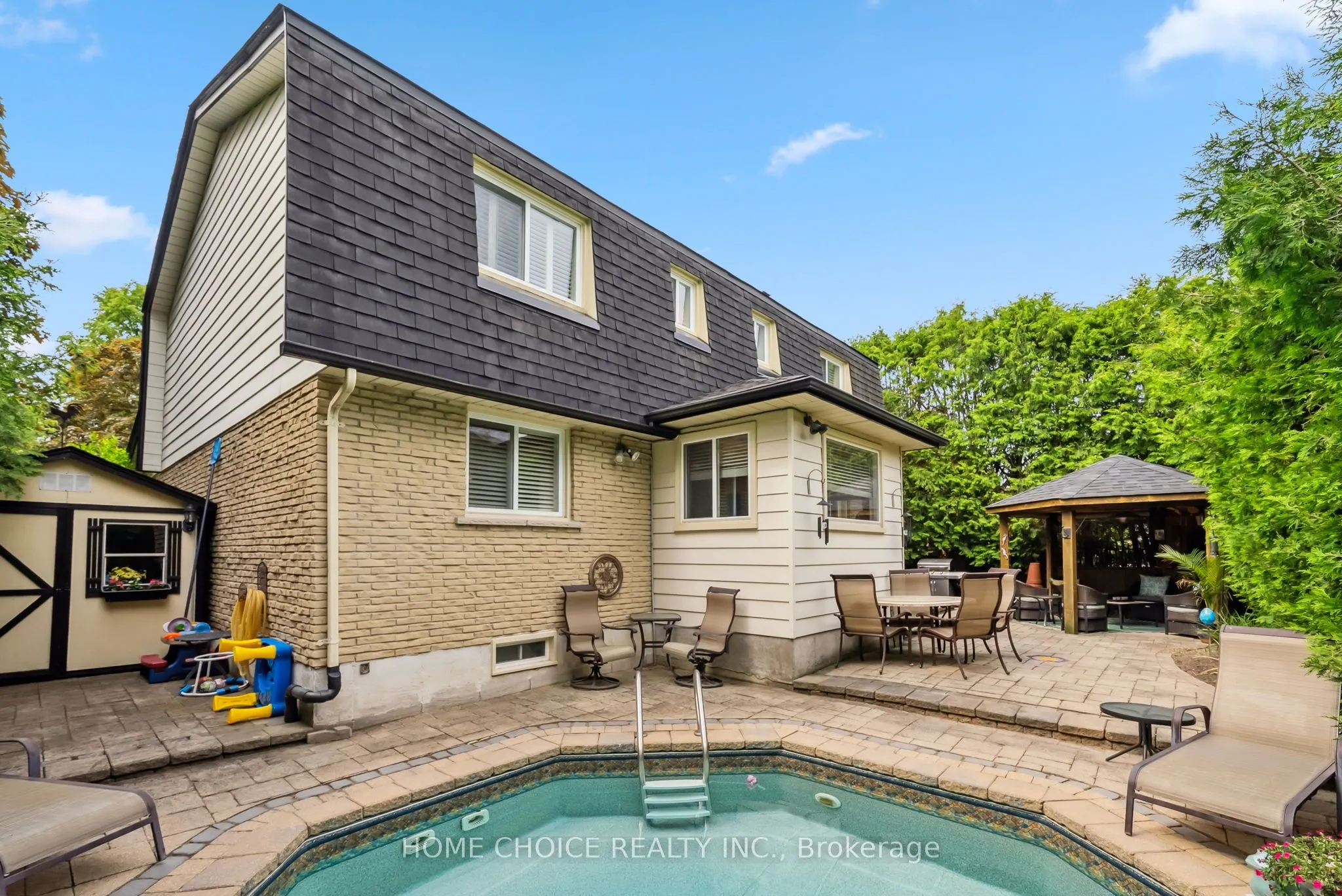 1206 Northgate Crescent