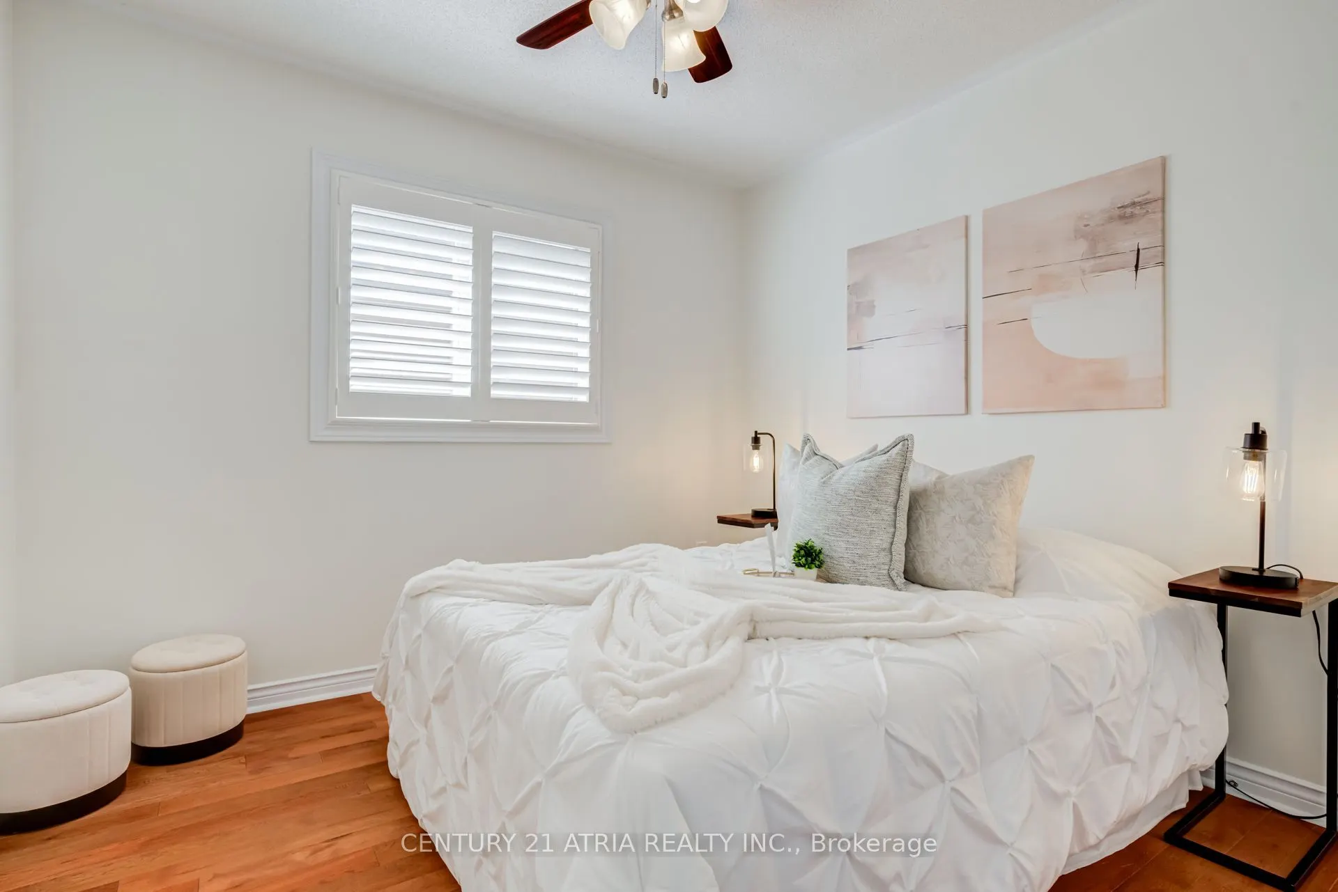 14 Robert Attersley Drive W