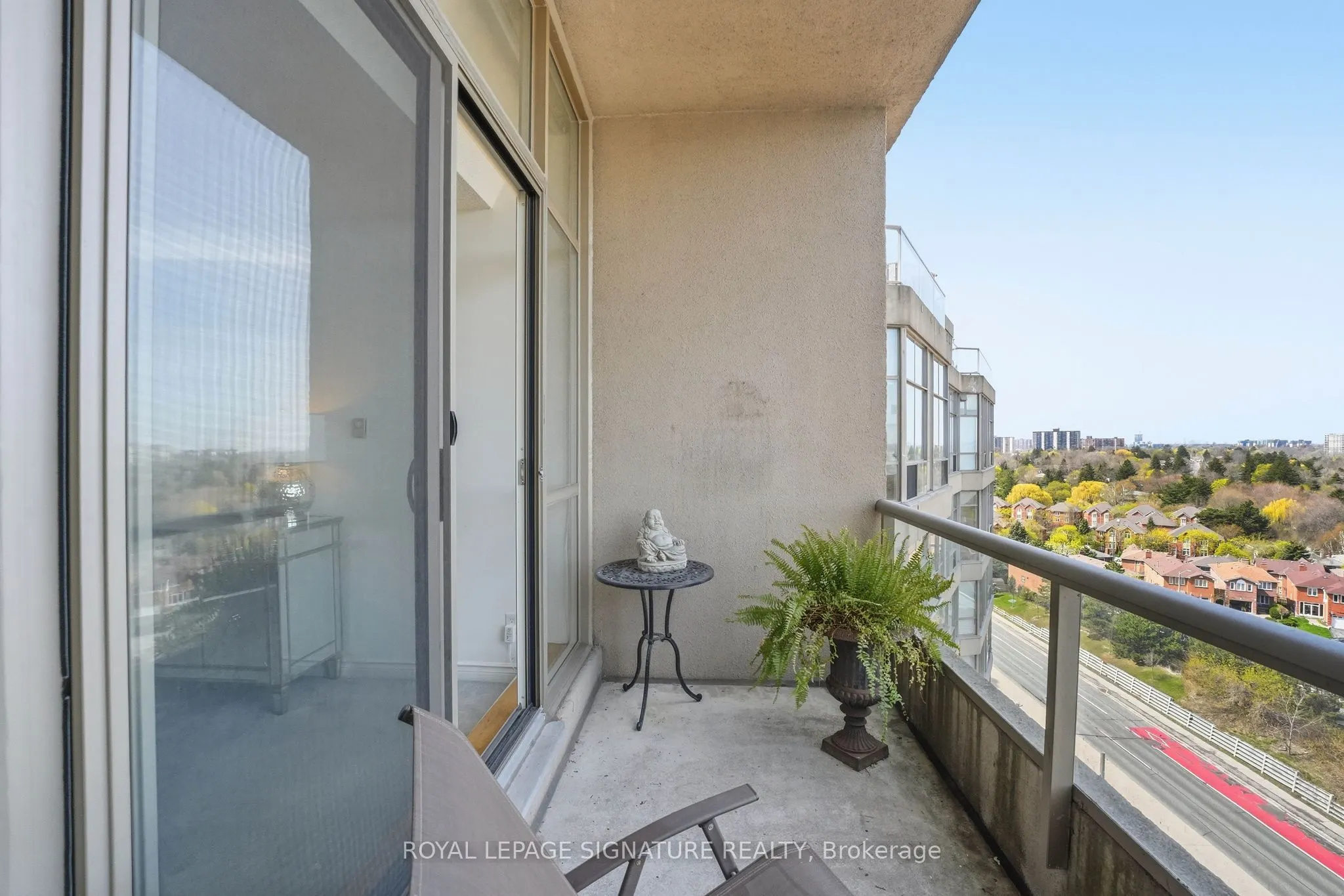 20 Guildwood Parkway #PH1