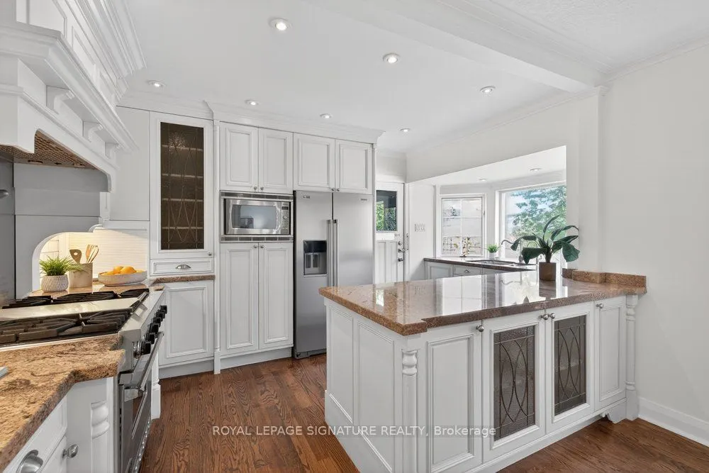 2 Pine Ridge Drive