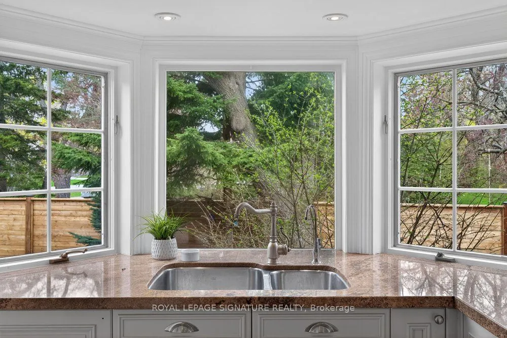 2 Pine Ridge Drive