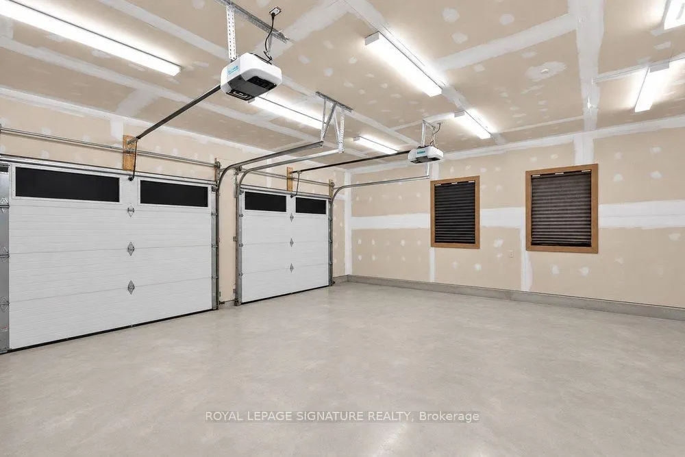 2 Pine Ridge Drive