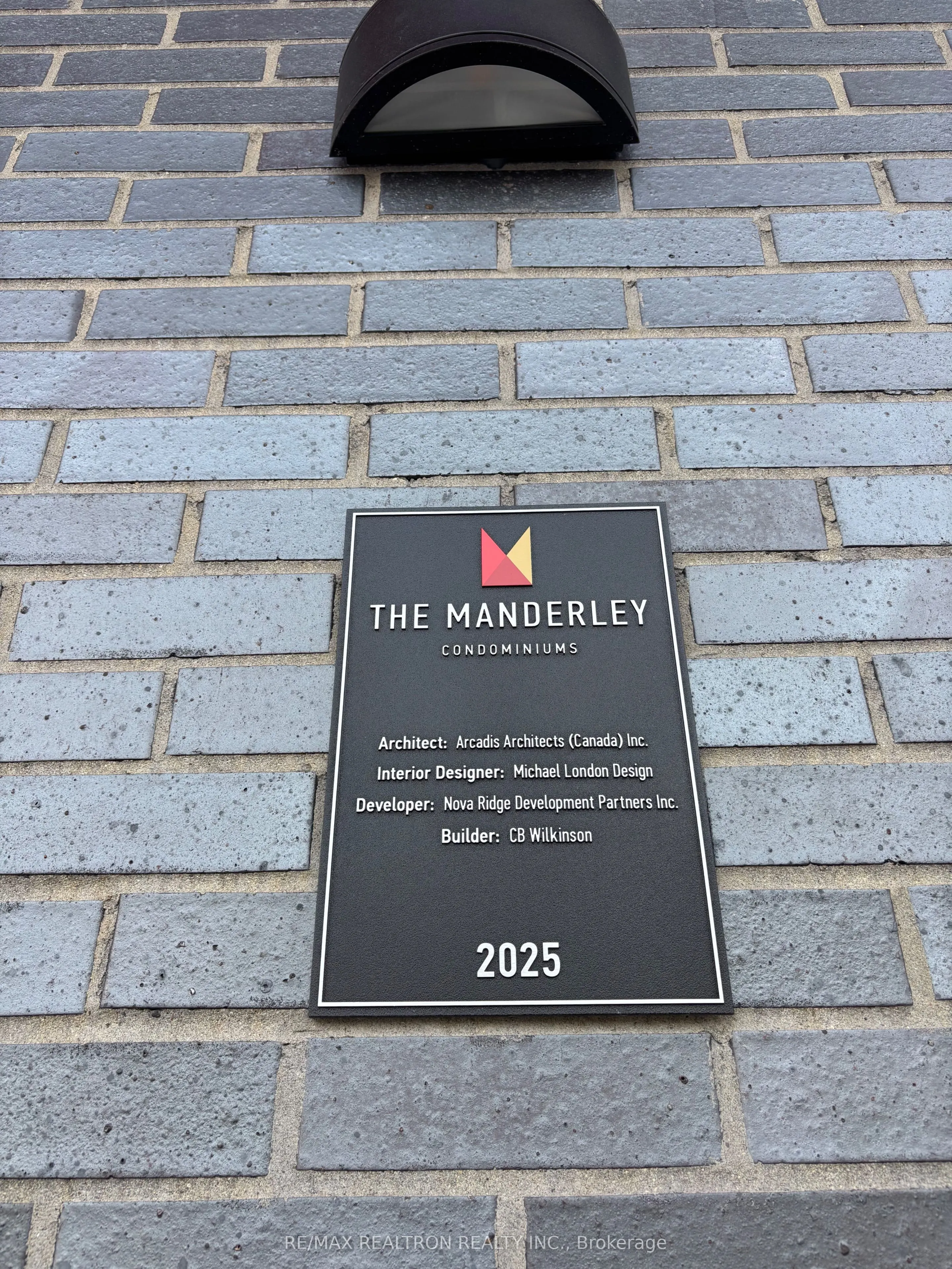 2 Manderley Drive #904