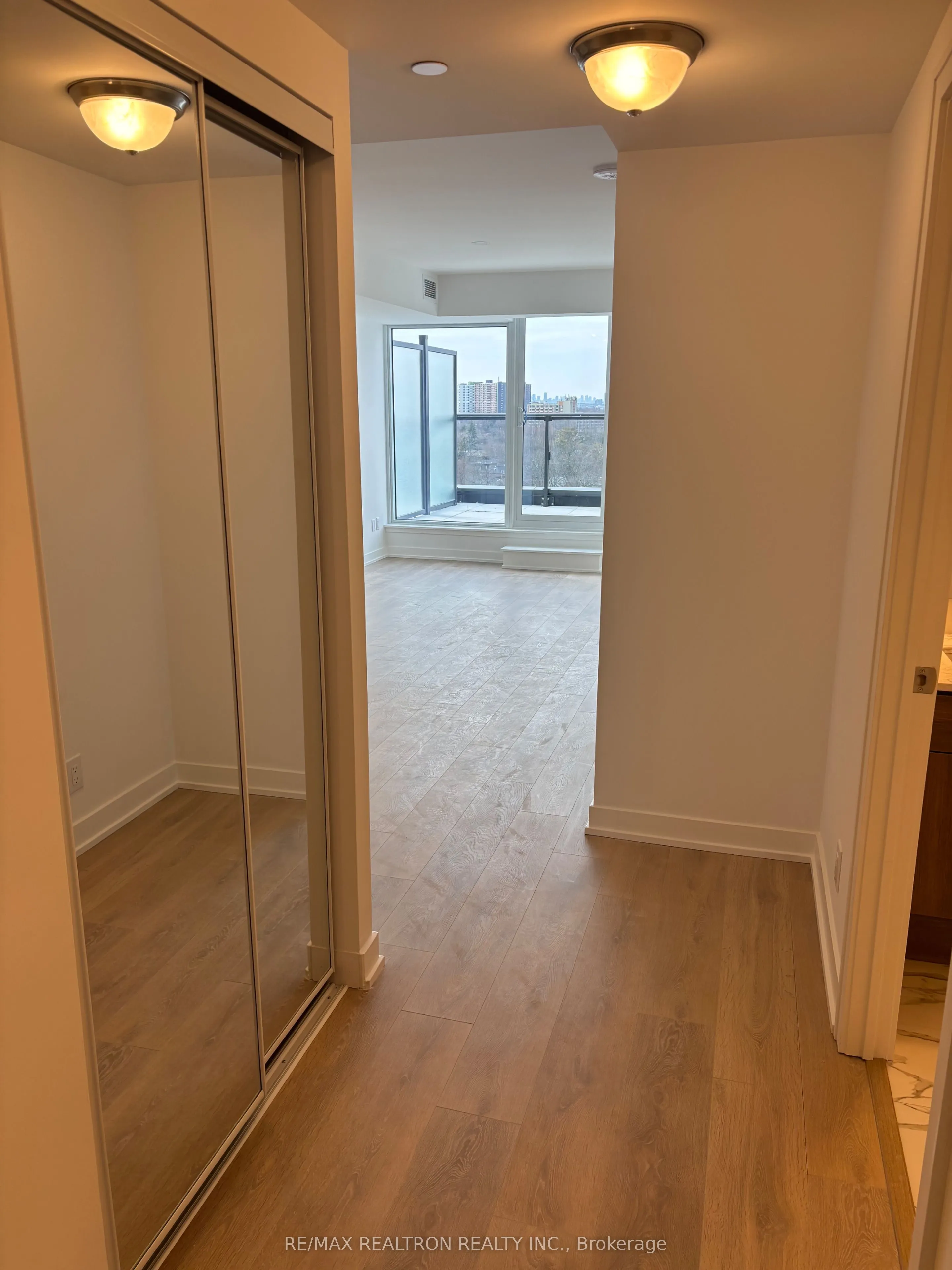 2 Manderley Drive #904