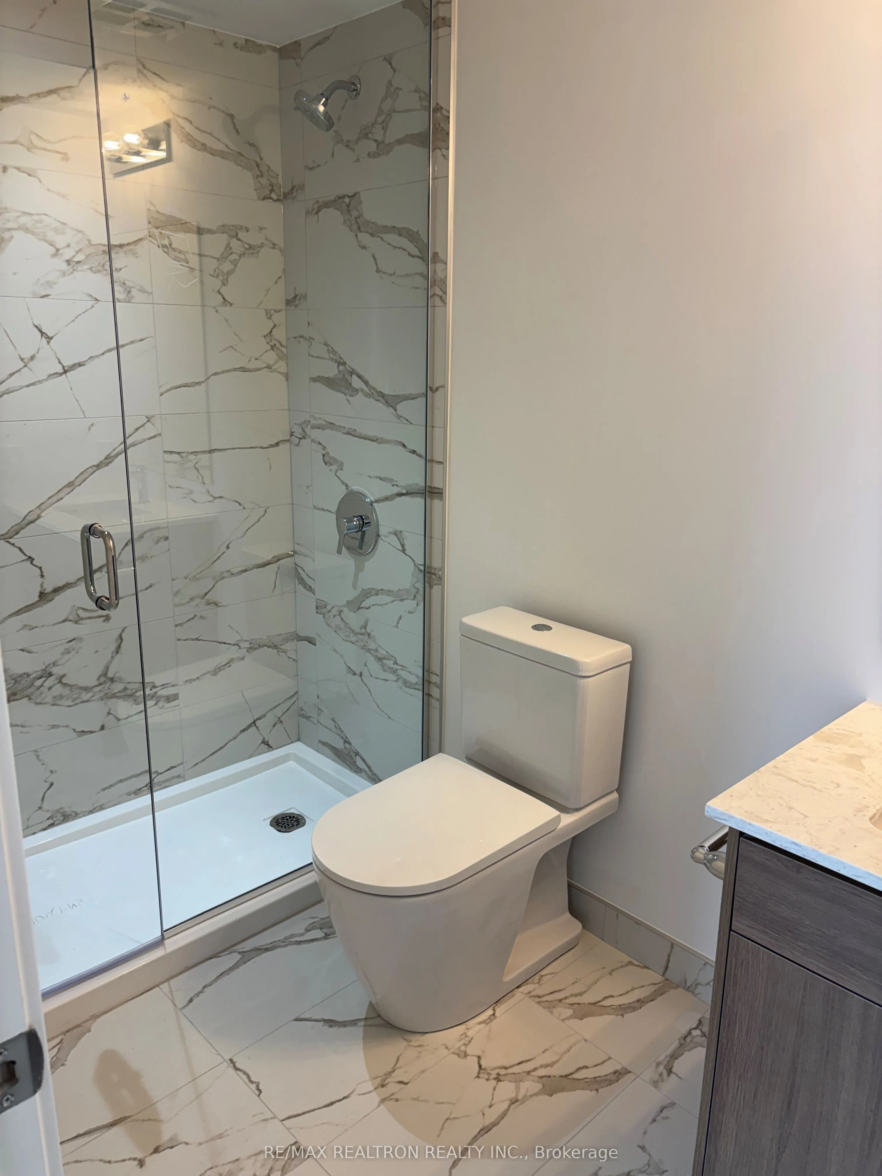 2 Manderley Drive #904