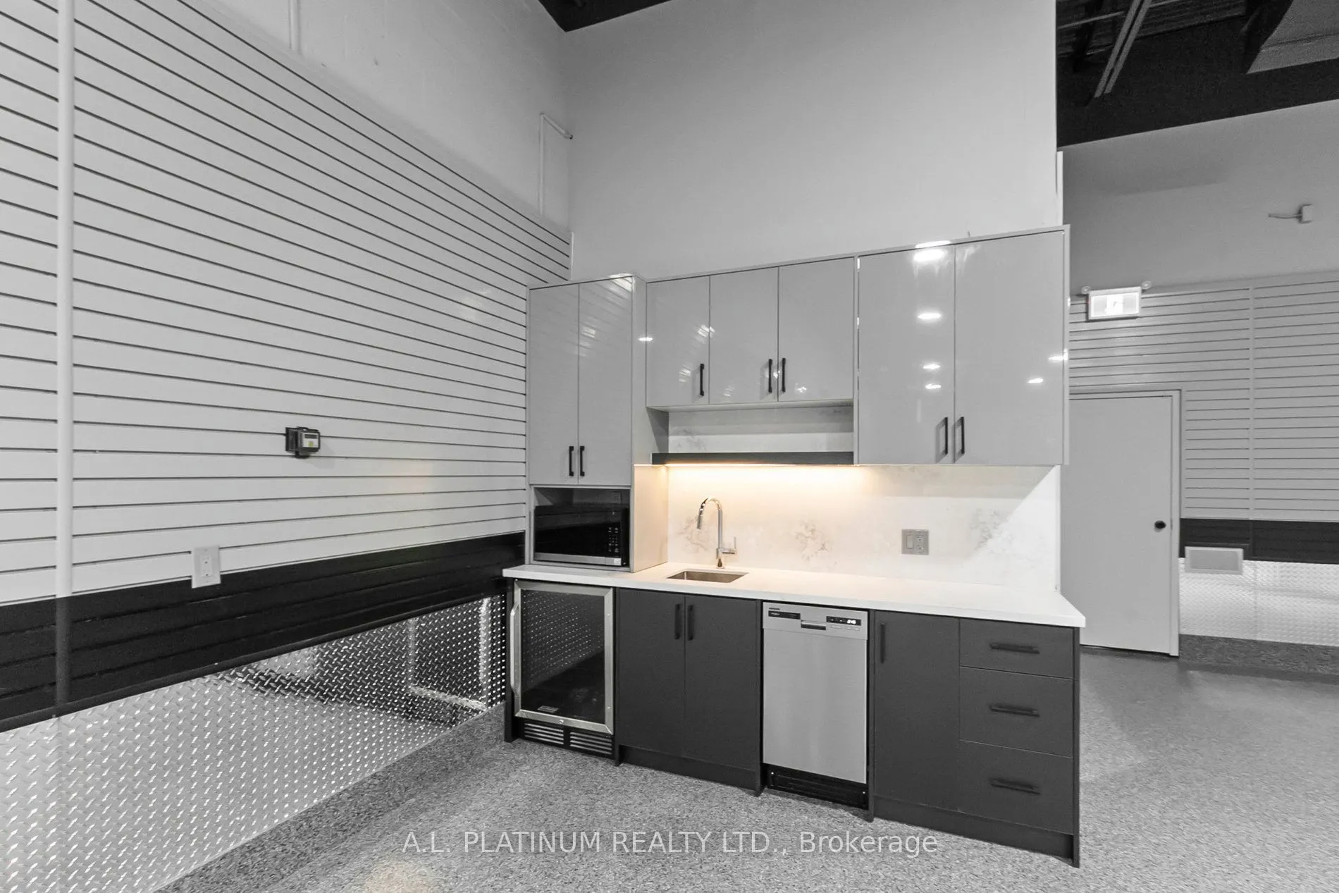 2721 Markham Road #5