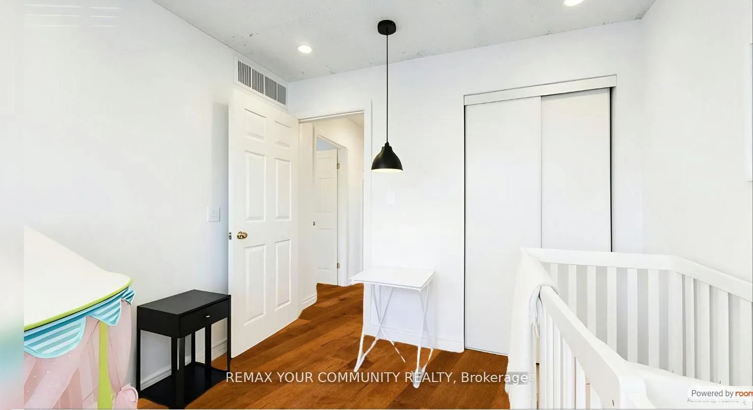143 Cornish Drive E