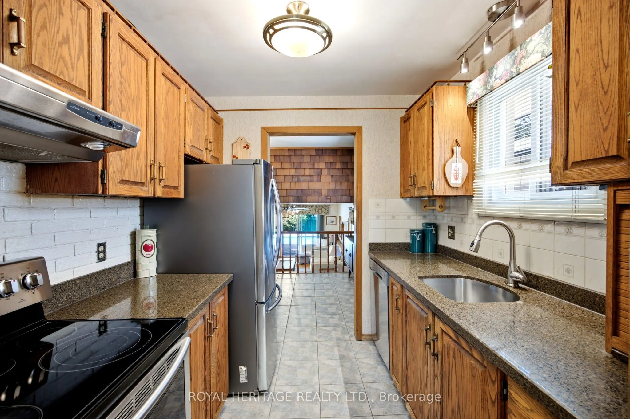 394 Amstel Court
