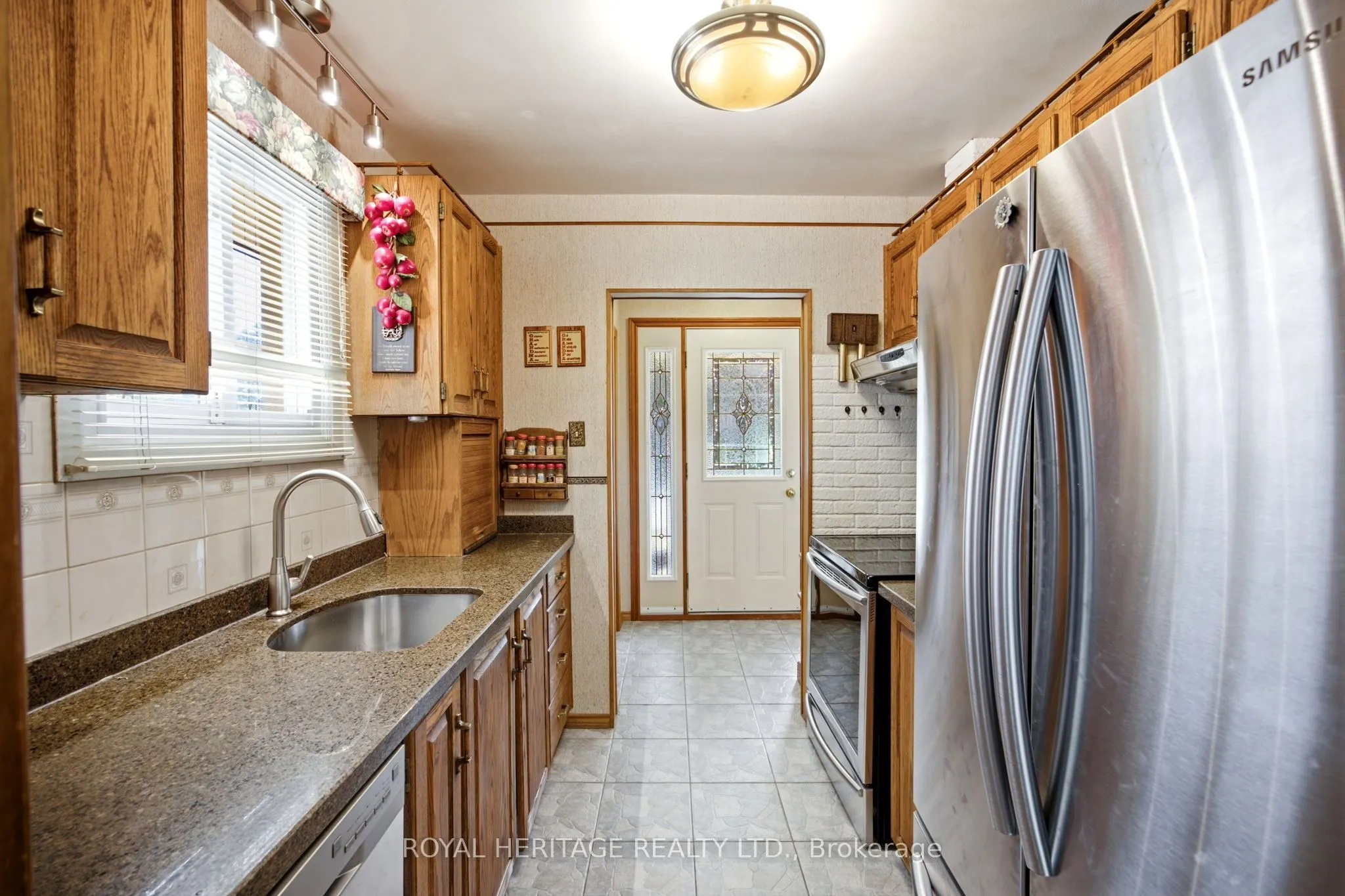 394 Amstel Court