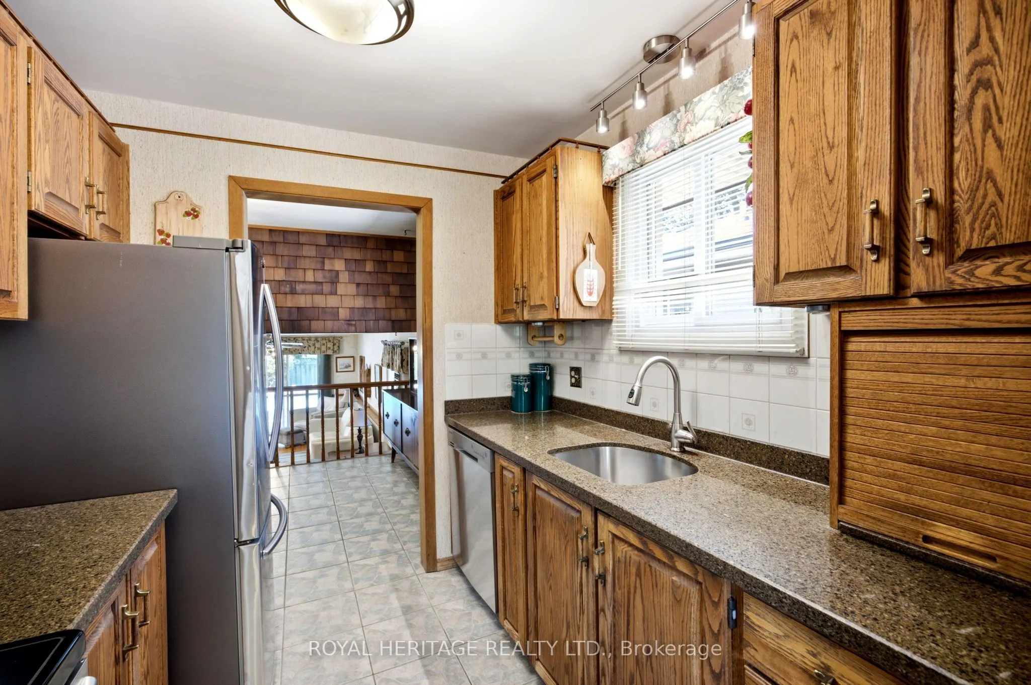 394 Amstel Court
