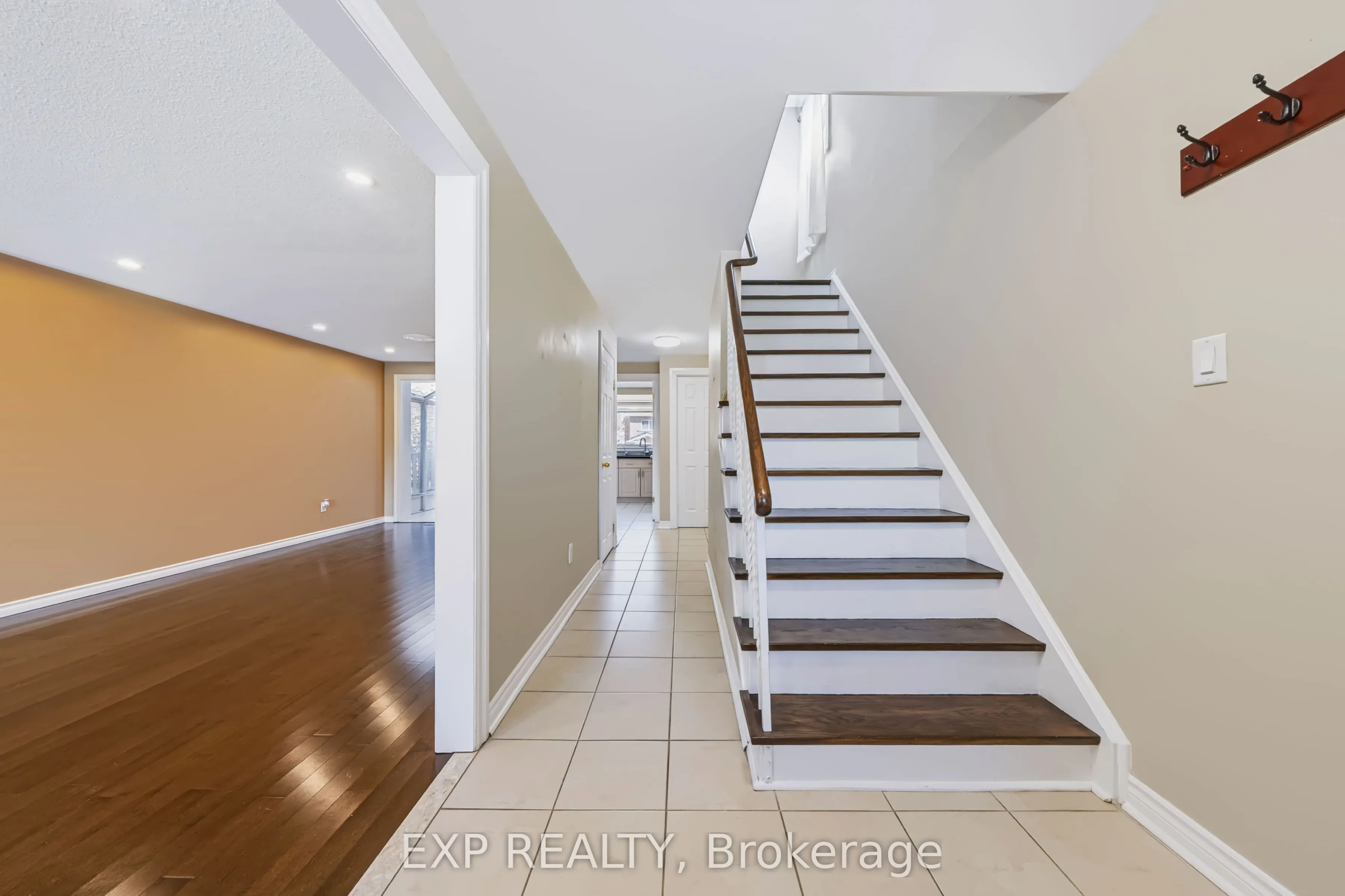 74 Longford Crescent