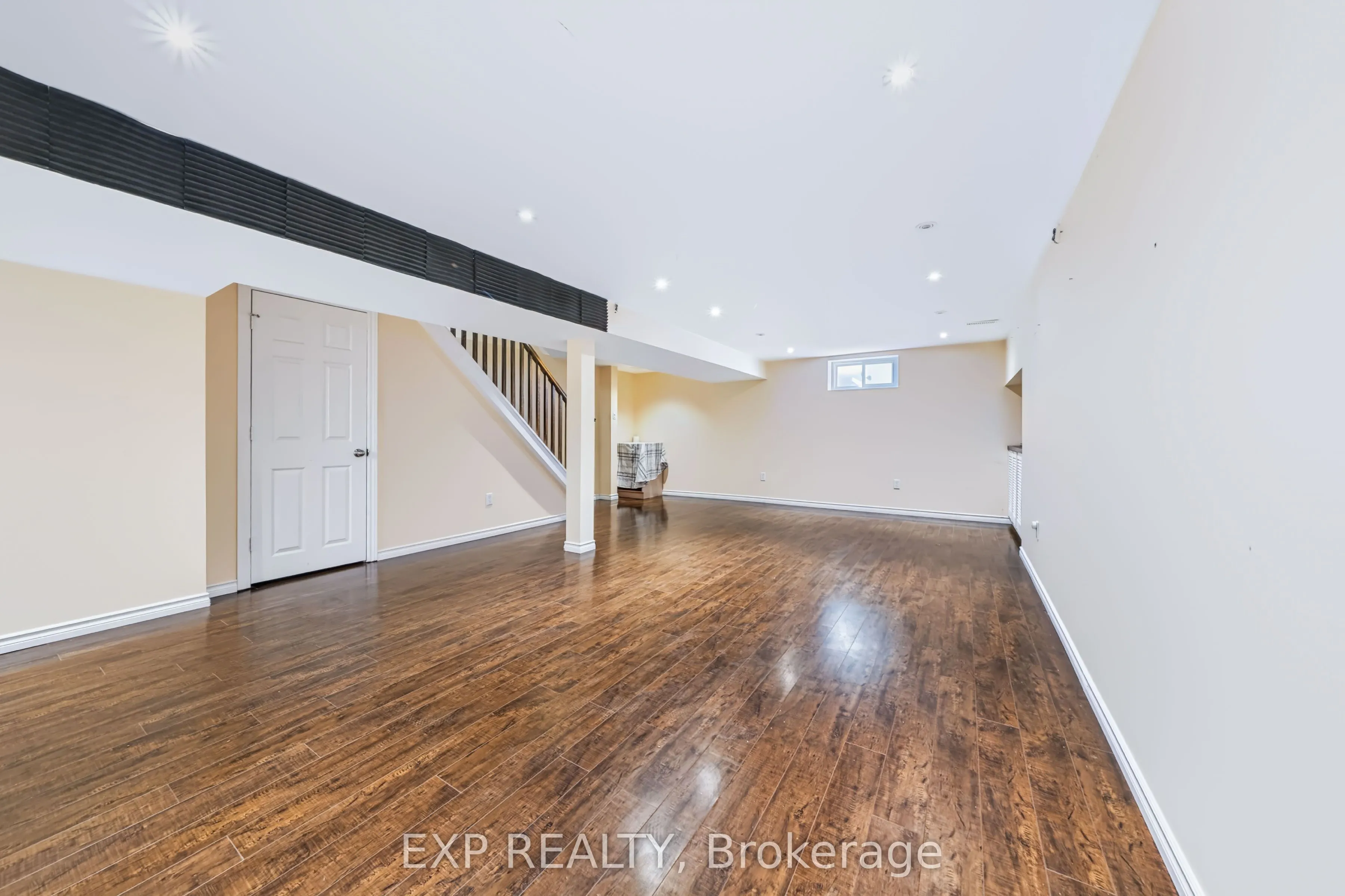 74 Longford Crescent
