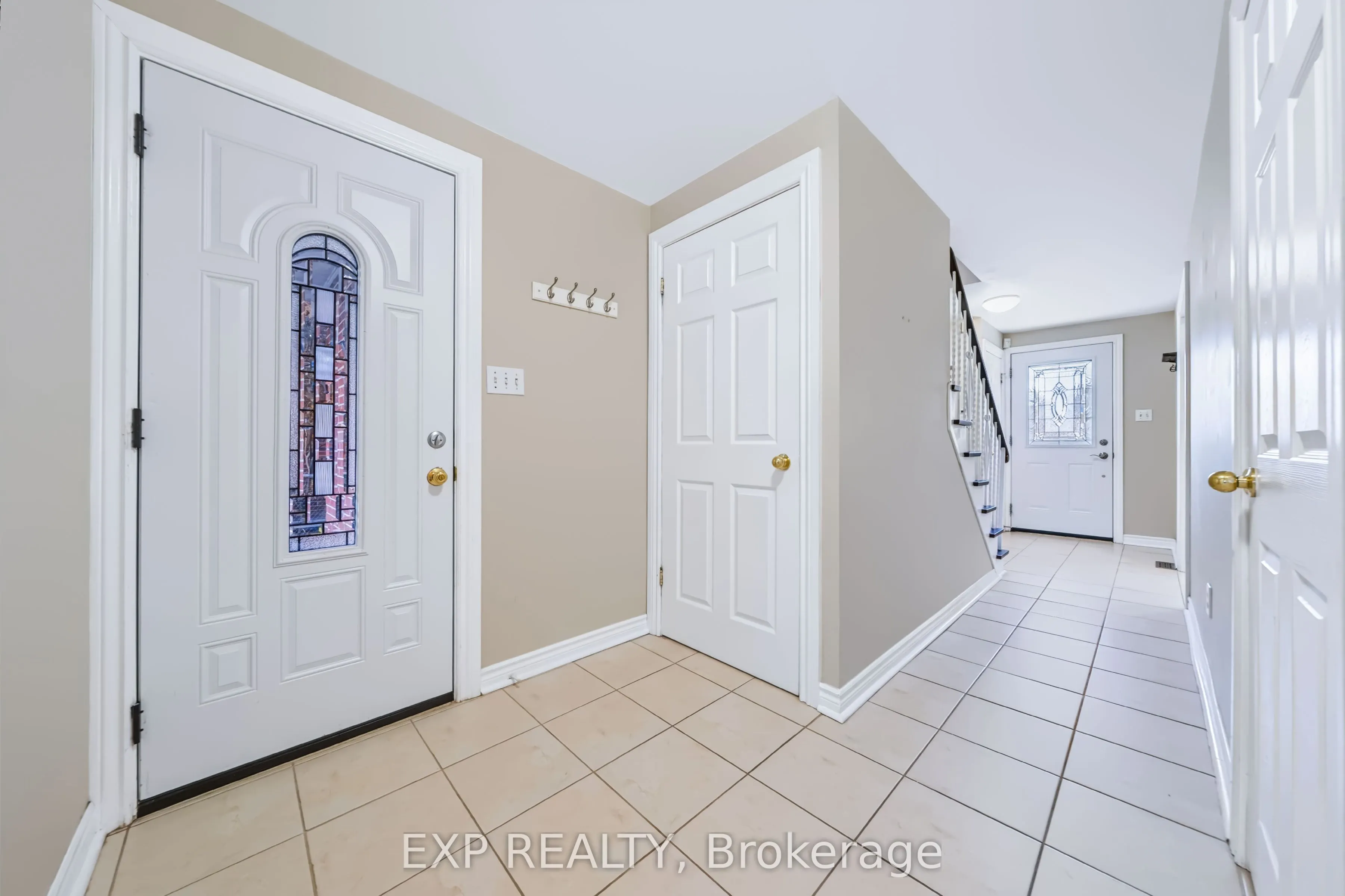 74 Longford Crescent