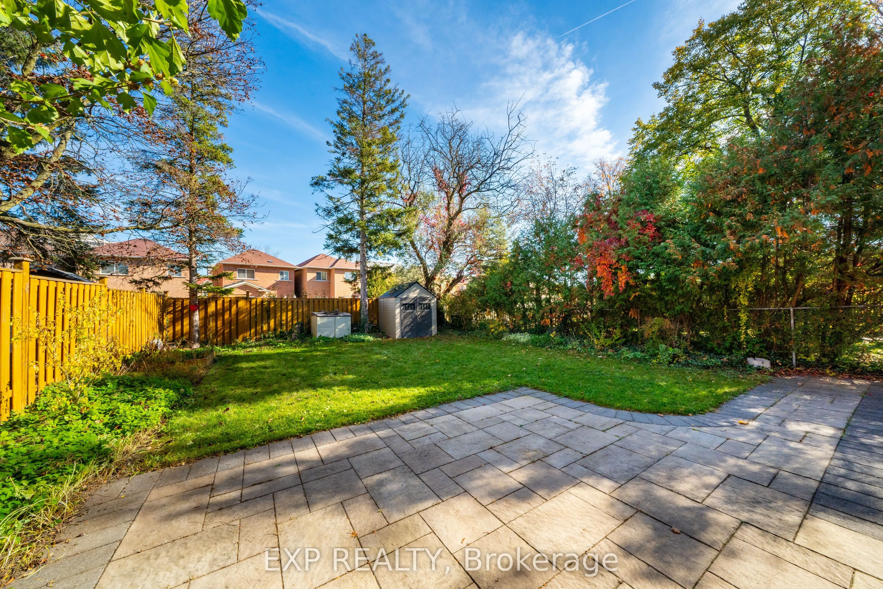 74 Longford Crescent