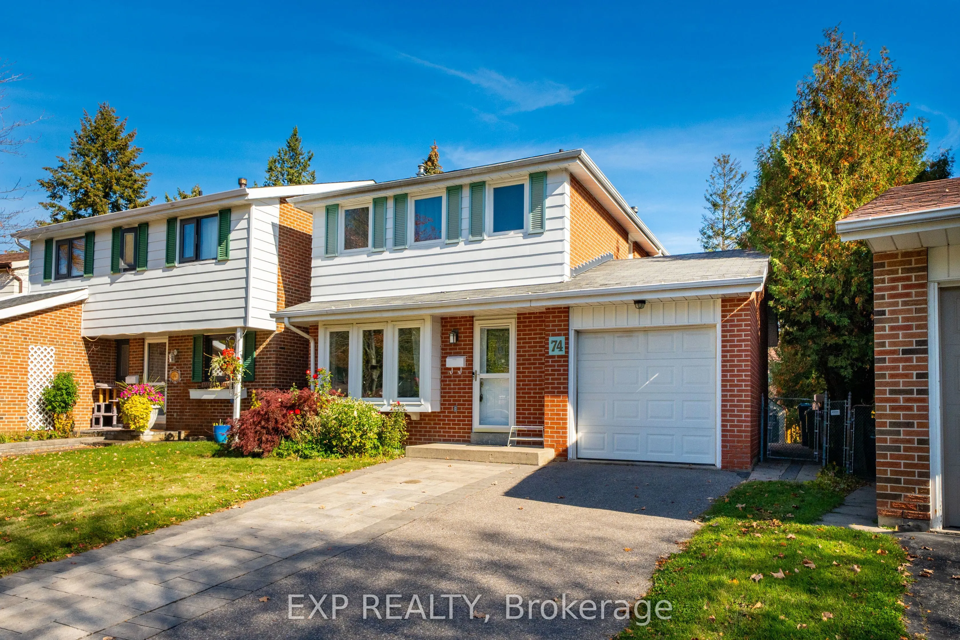 74 Longford Crescent
