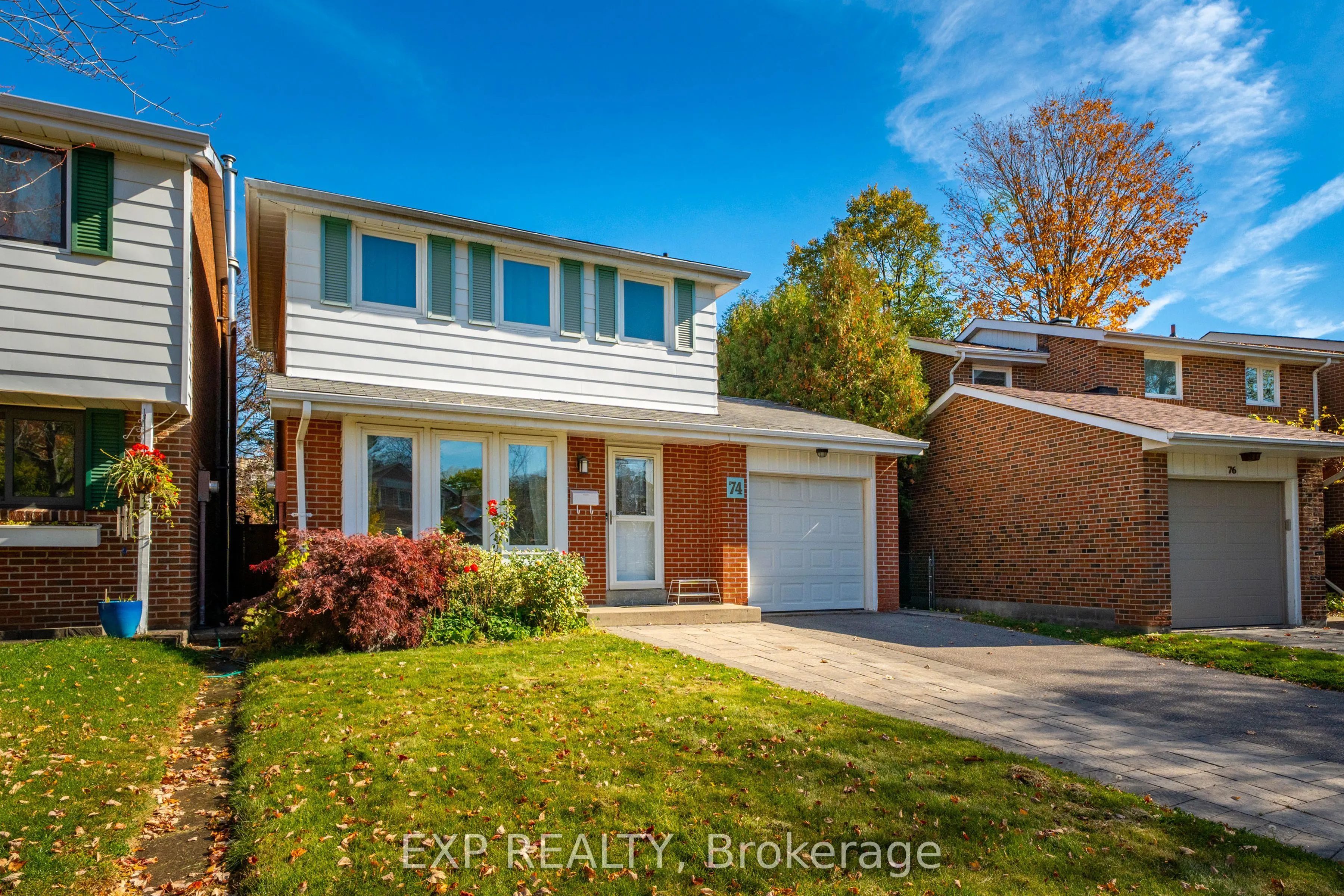 74 Longford Crescent