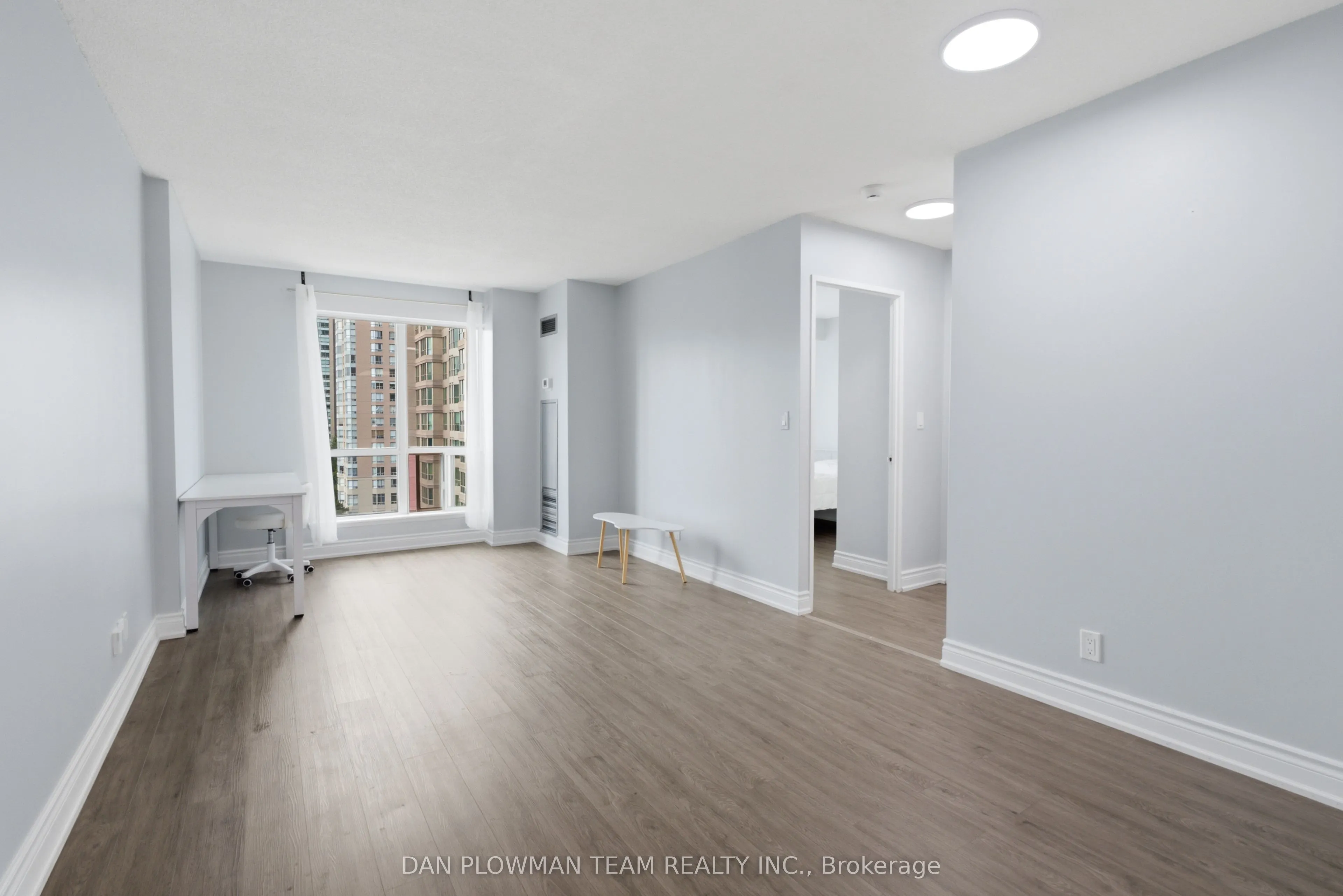 8 Lee Centre Drive #913