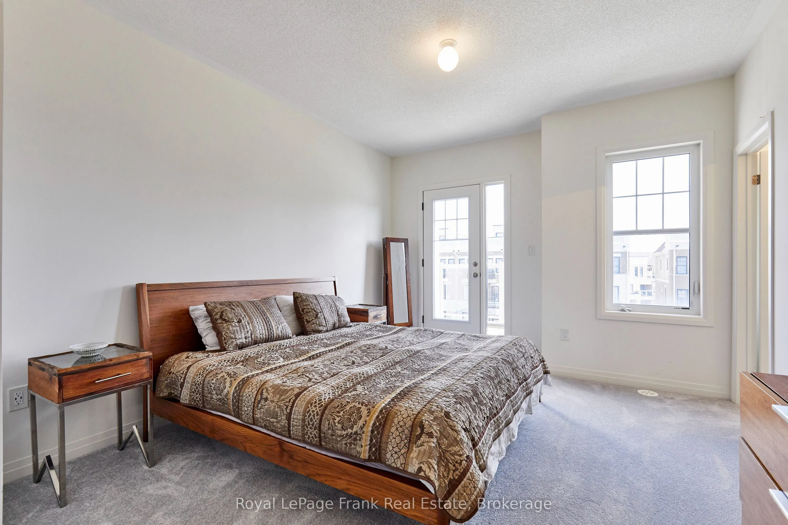 26 Clarington Boulevard