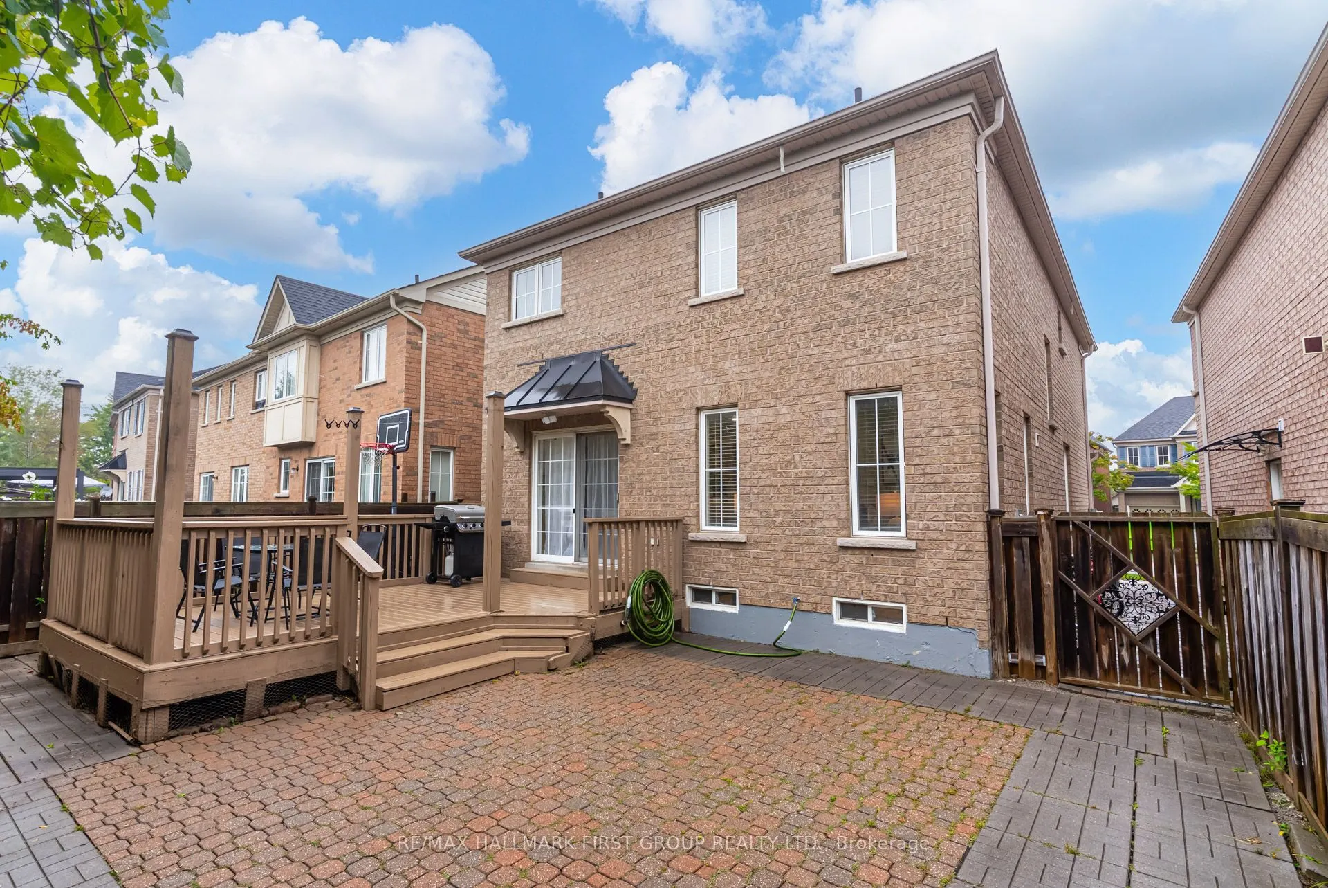 6 Tansley Crescent