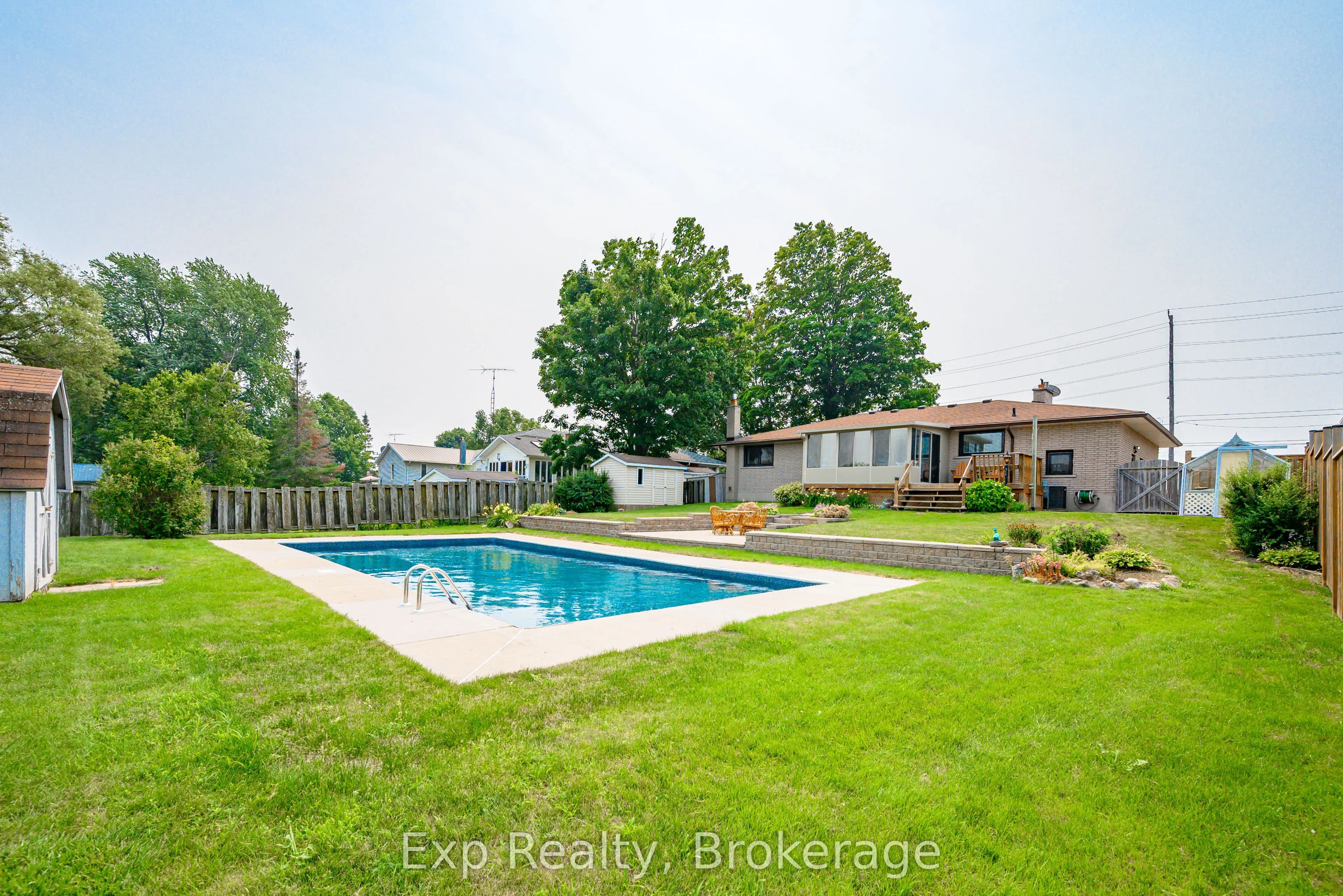1325 Townline Road N