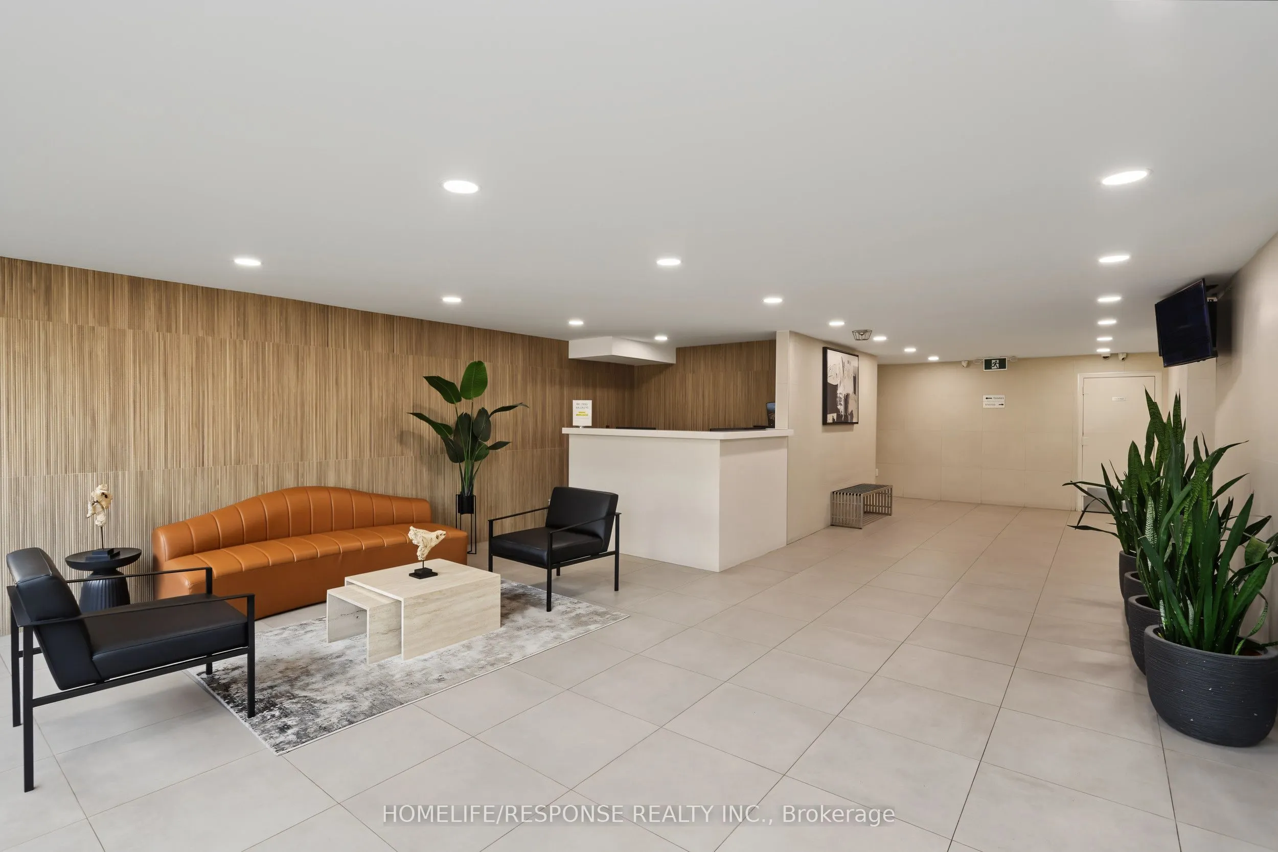 100 ECHO POINT #1801