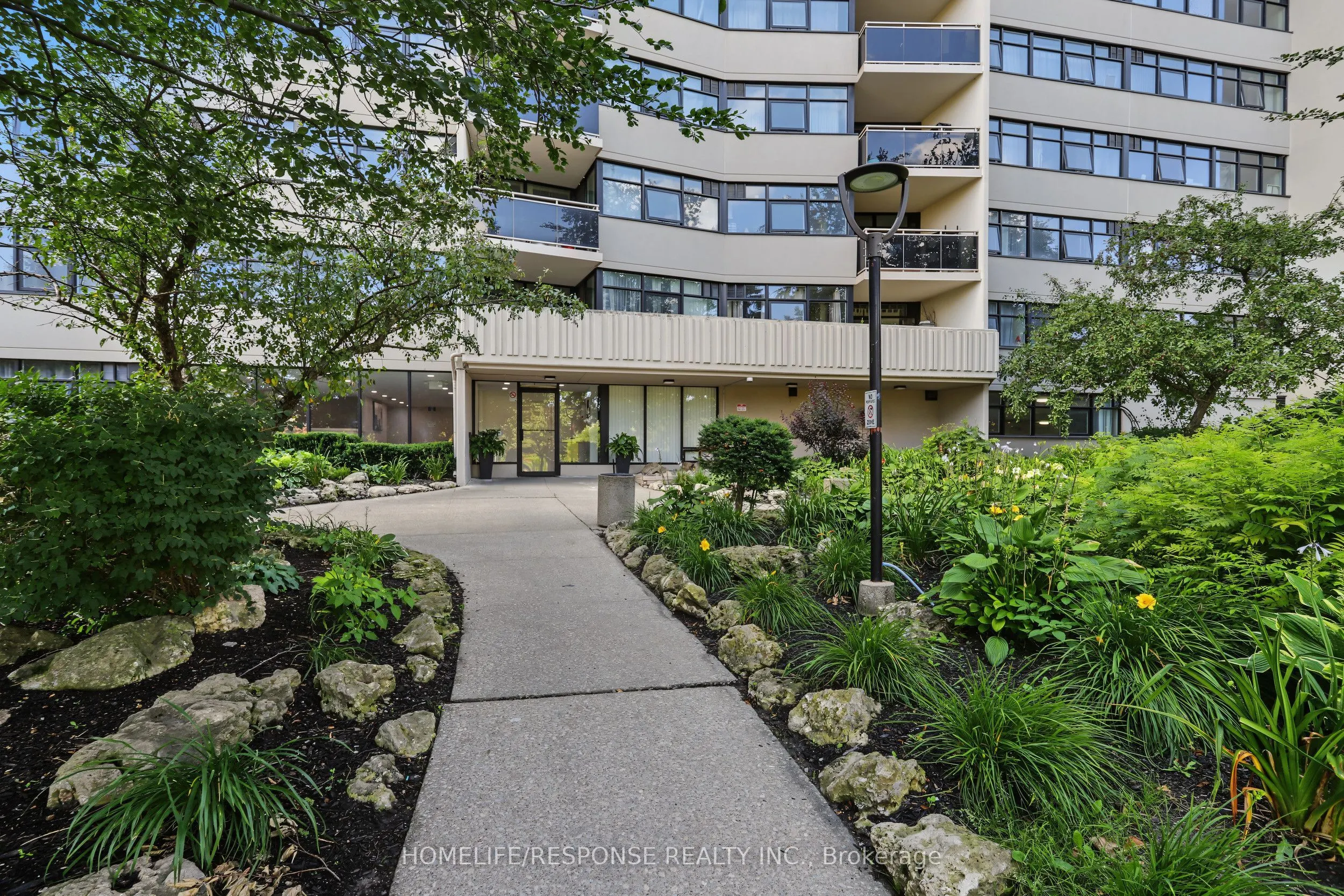 100 ECHO POINT #1801