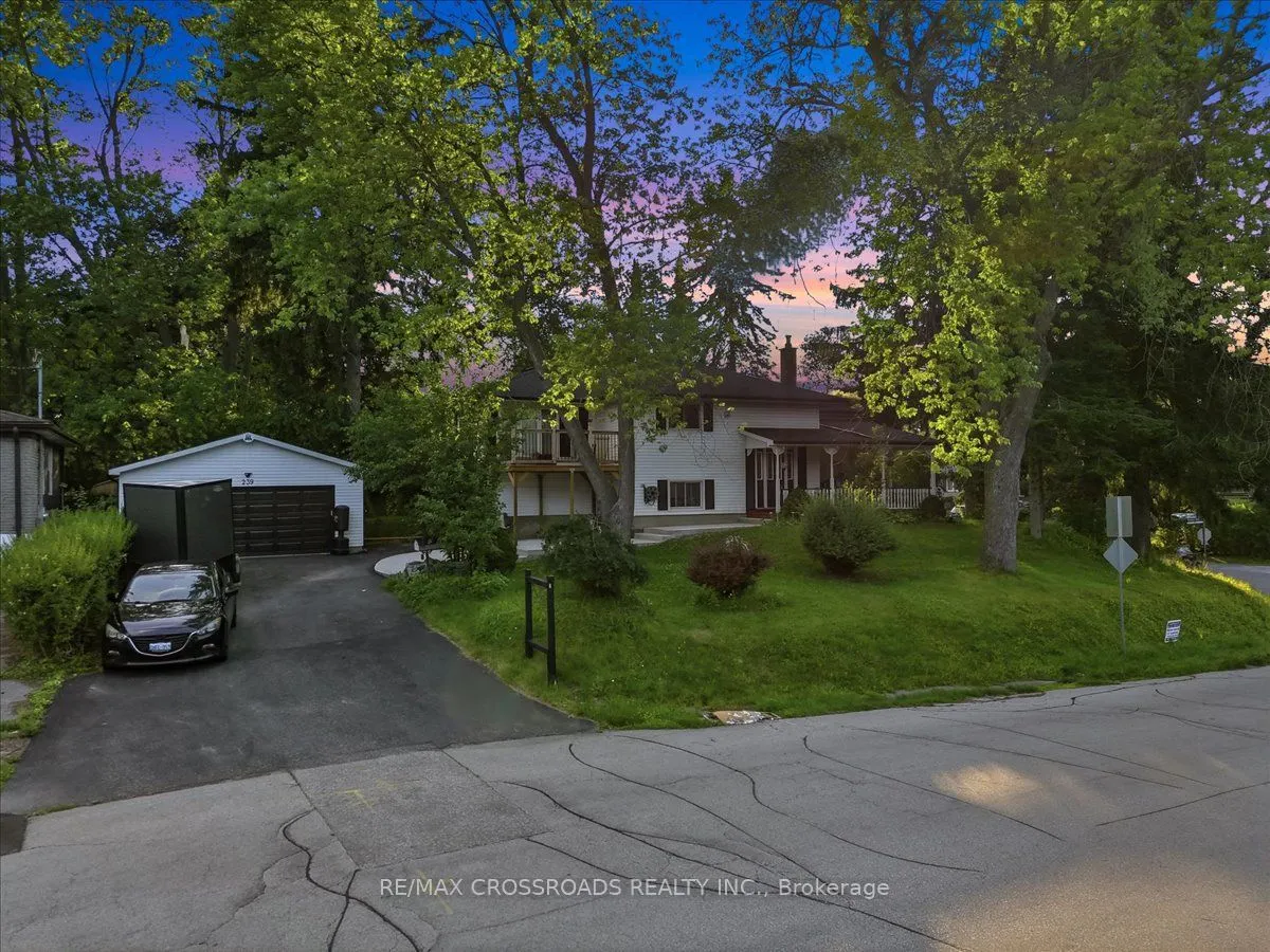 239 Island Road