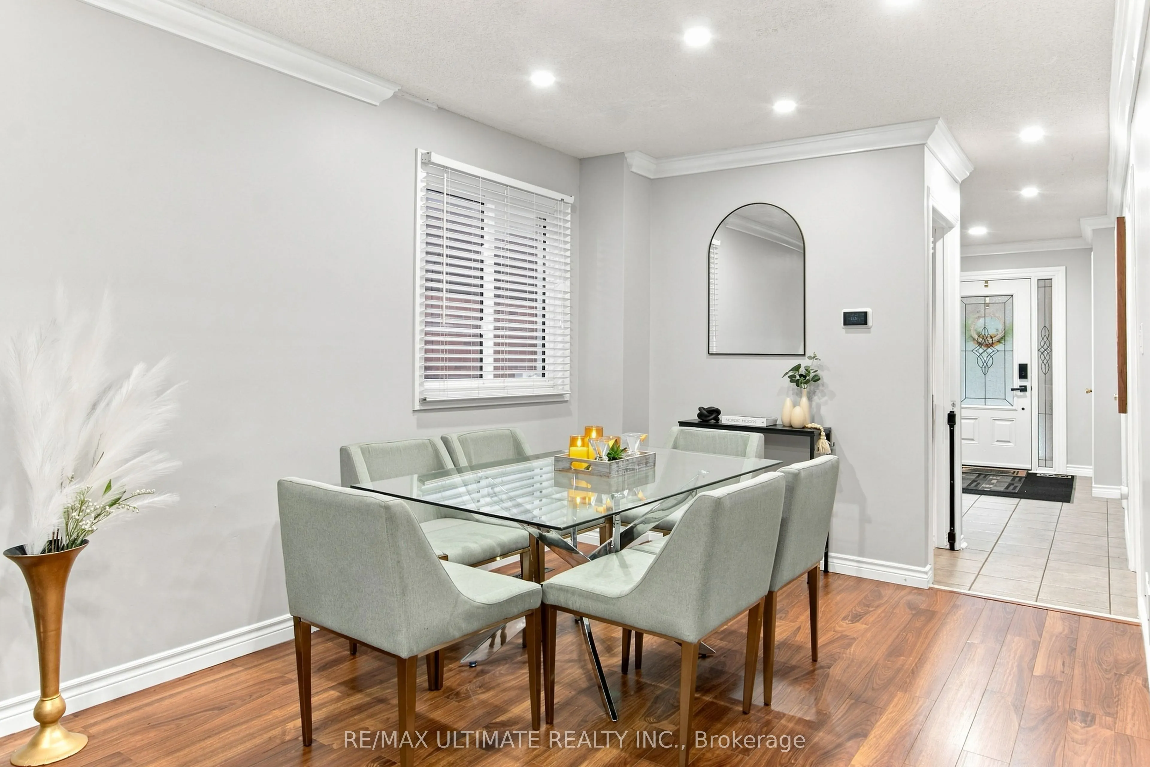 73 Cluett Drive