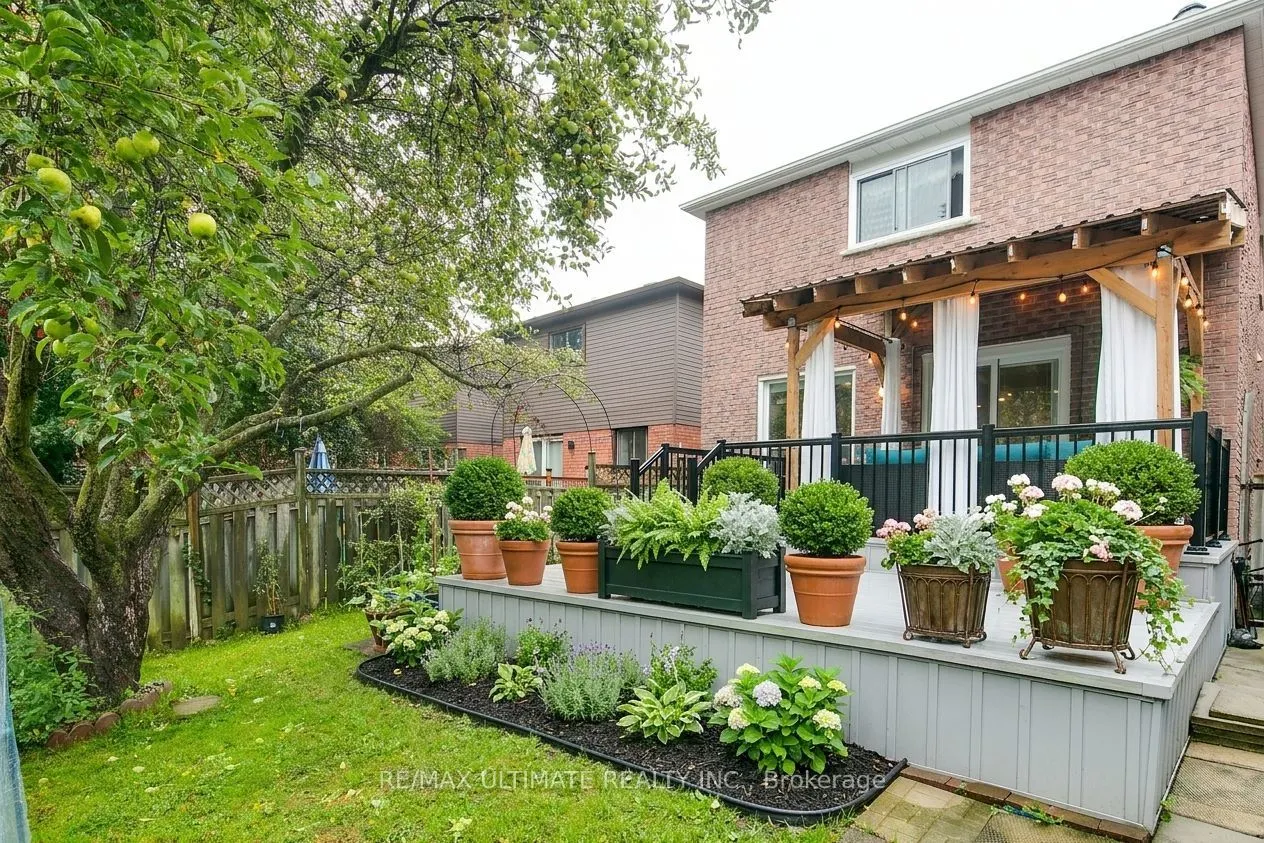 73 Cluett Drive