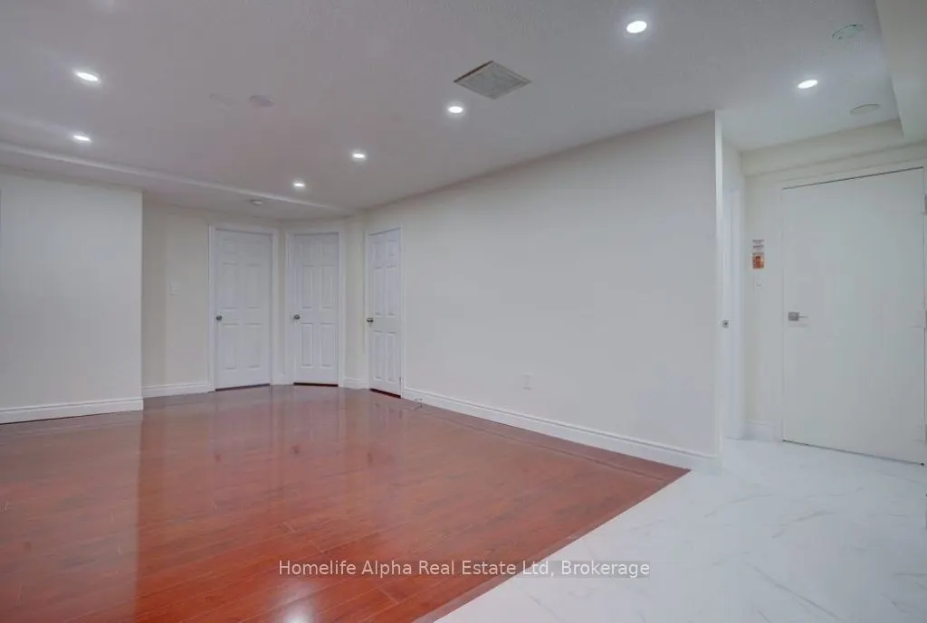92 Bond Street #Upper B