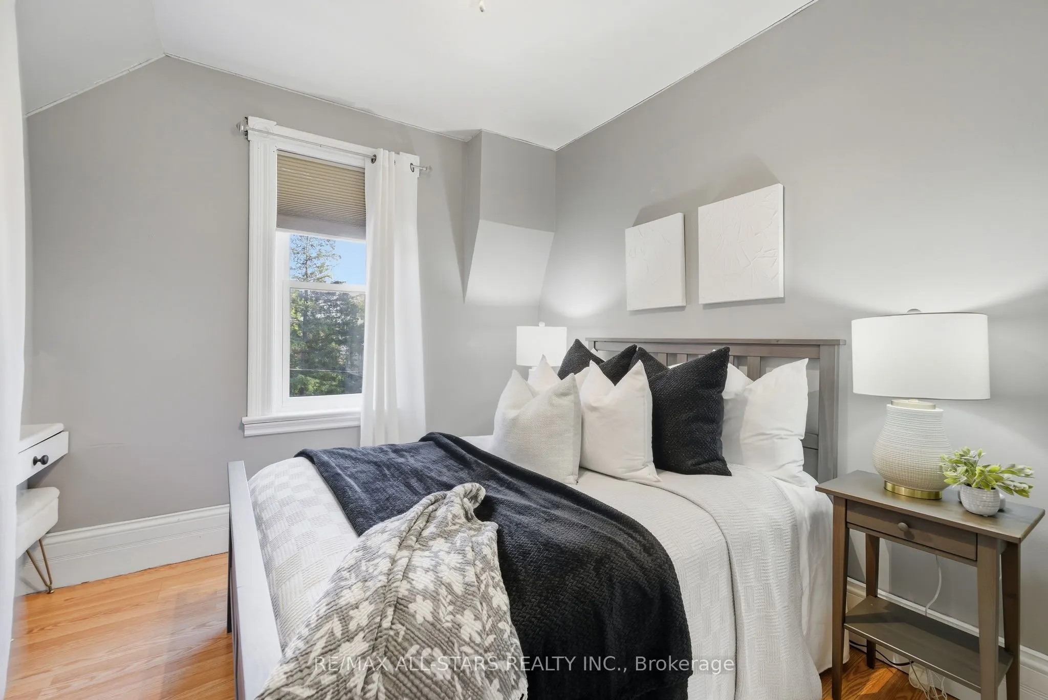 20 Keene Street