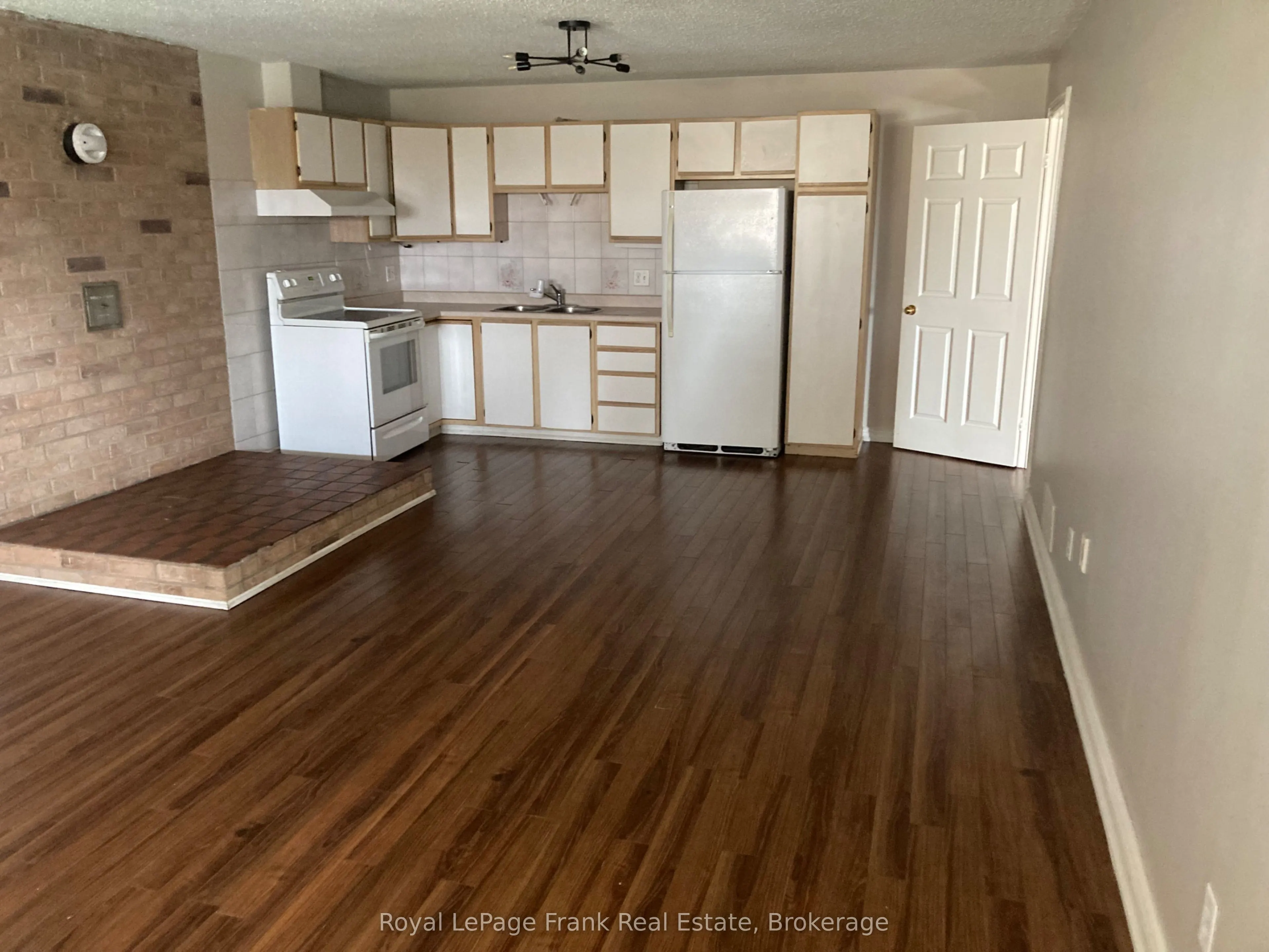 312 Cumberland Court