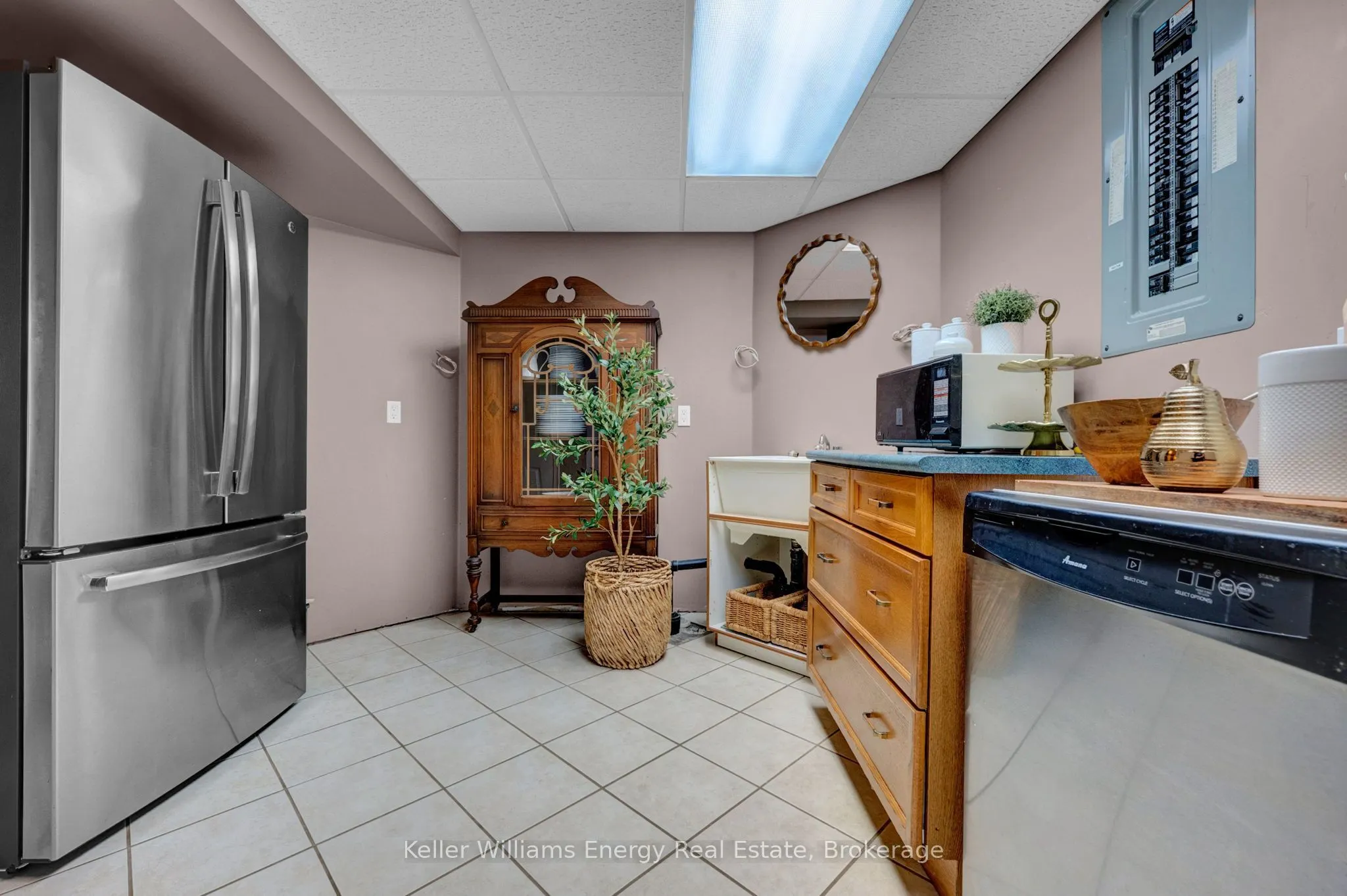35 Living Court