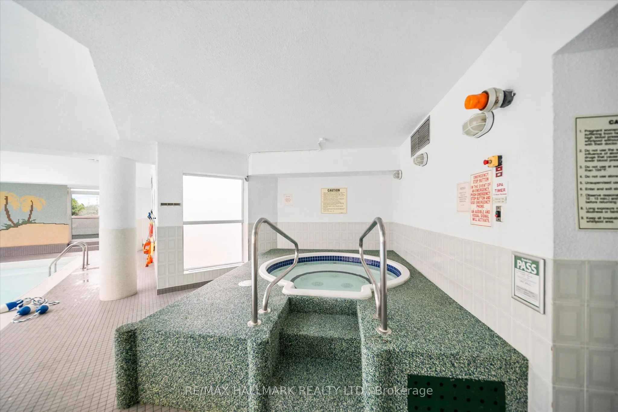 20 Dean Park Road #902
